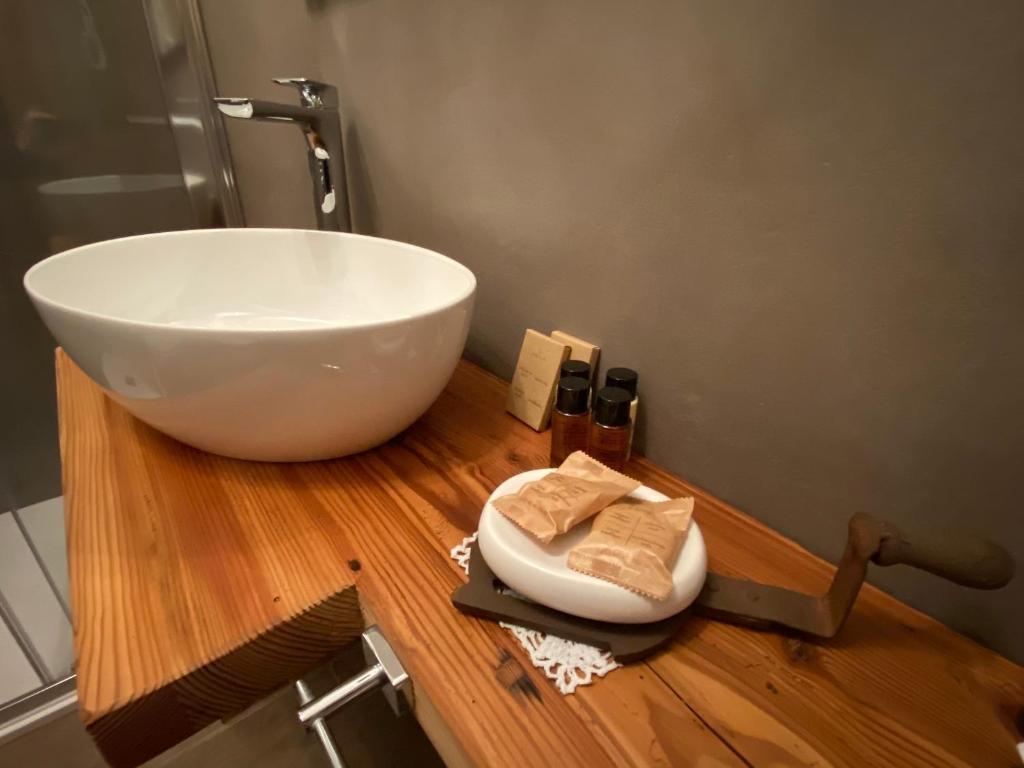 B&B FRA ROSE E MUGHI