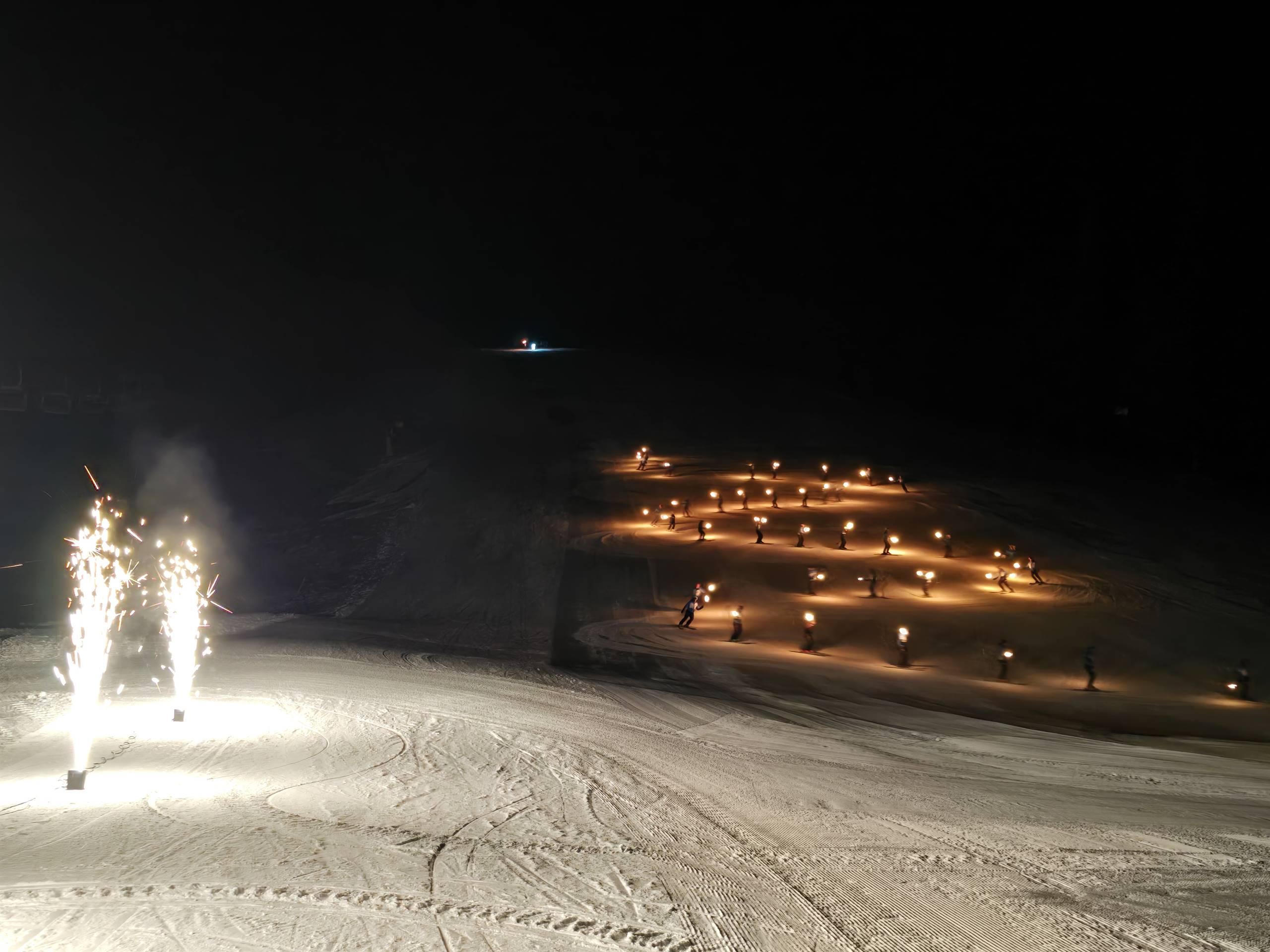 Le grandi Fiaccolate di Capodanno dei Maestri di sci
