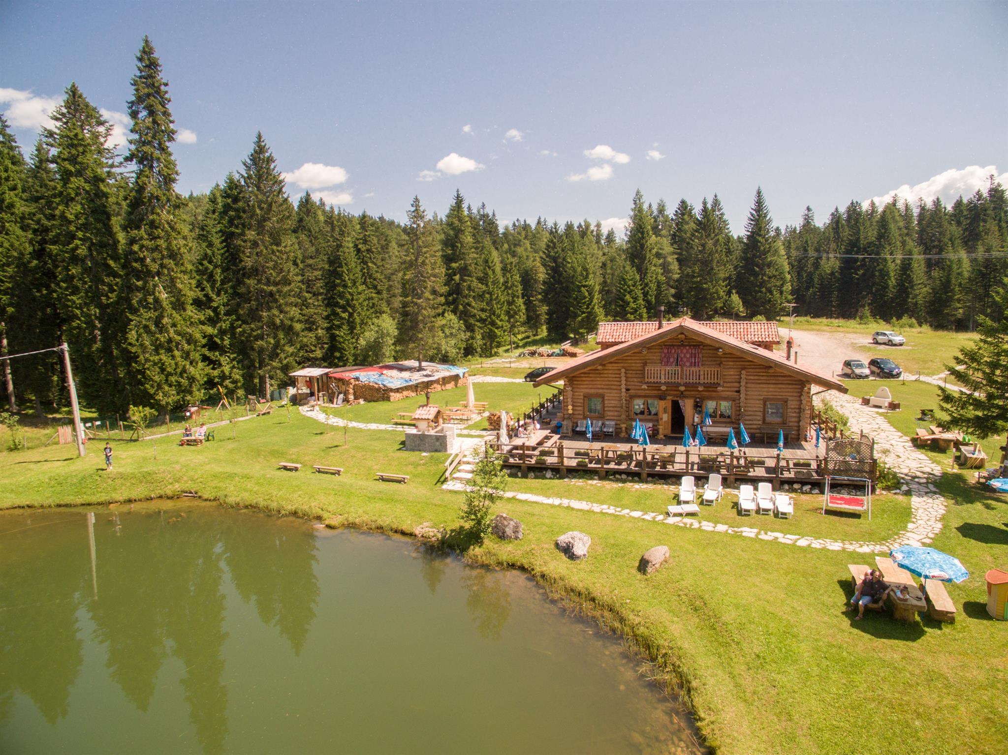 CHALET DELLE FATE - LAGO CESTELLA