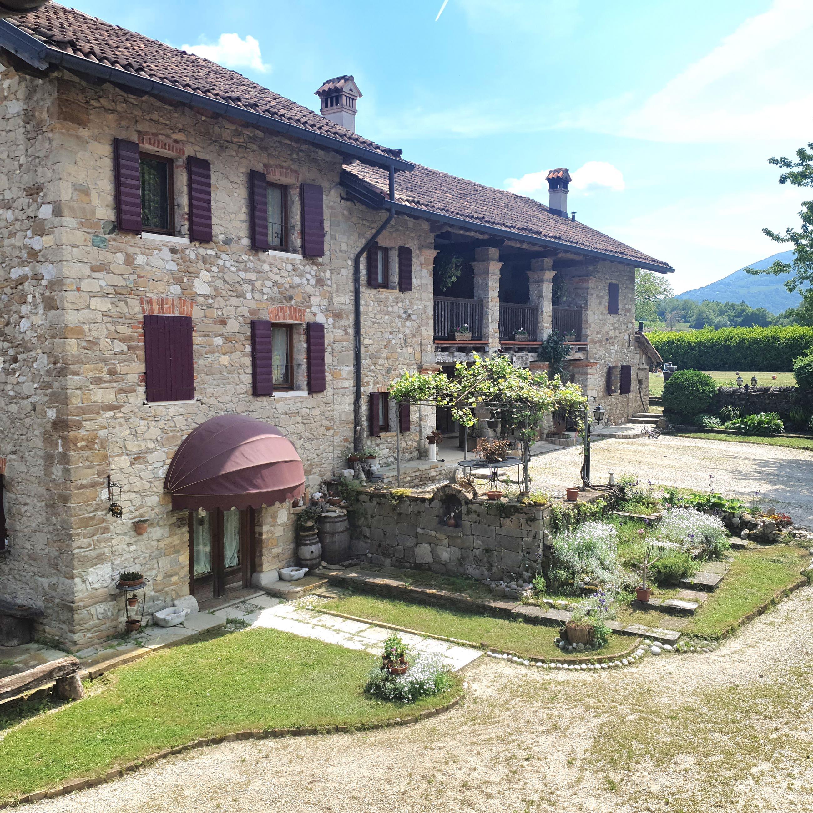AI COLLI DI CASTELDARDO DI SCHIFFO MARIA PAOLA - 3