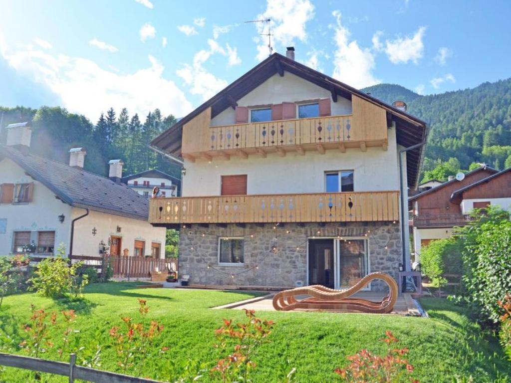 B&B VICOLO 15 (II PIANO)