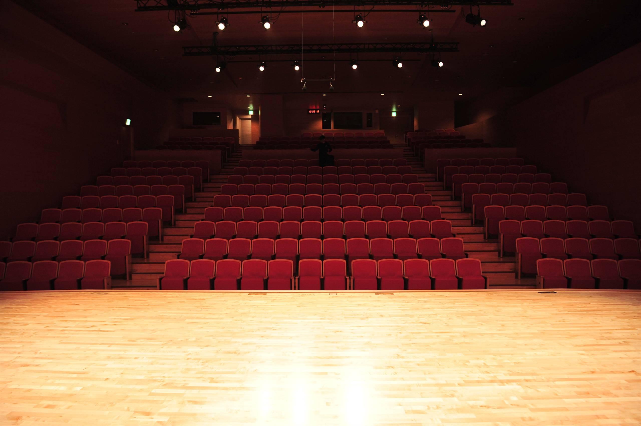 Animazione e teatro per le frazioni