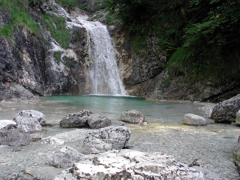 Escursione: la meravigliosa Val Canzoi – Guide Mazarol