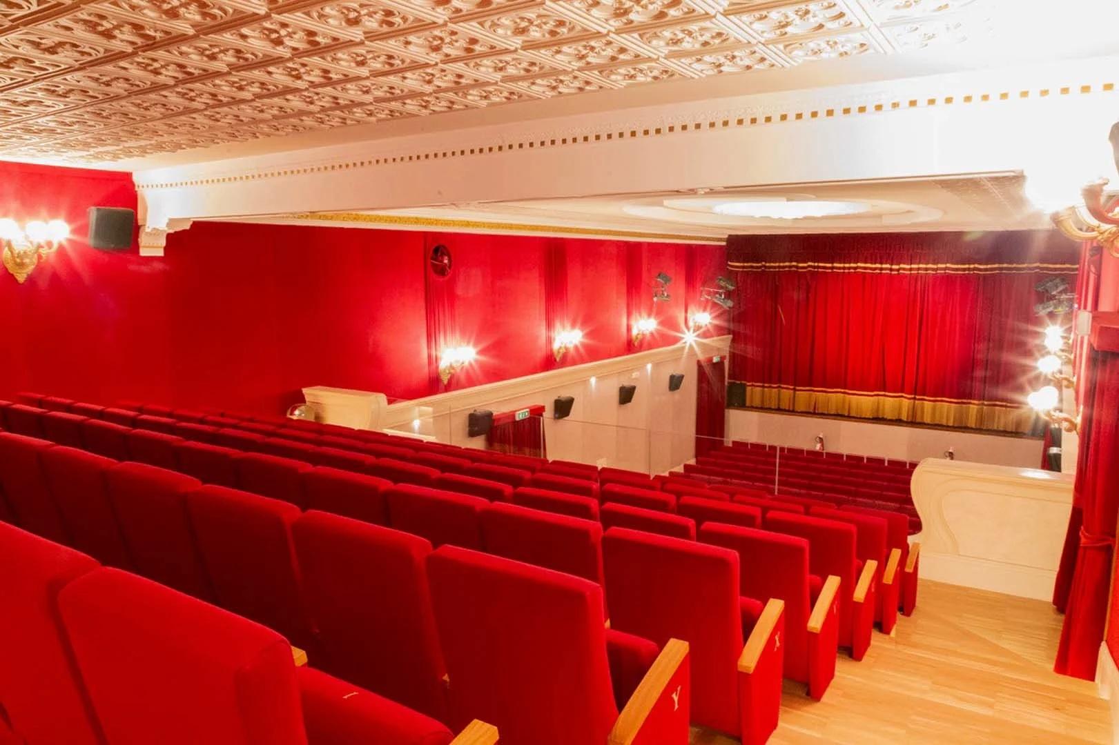 Teatro Bellini Stagione Teatrale