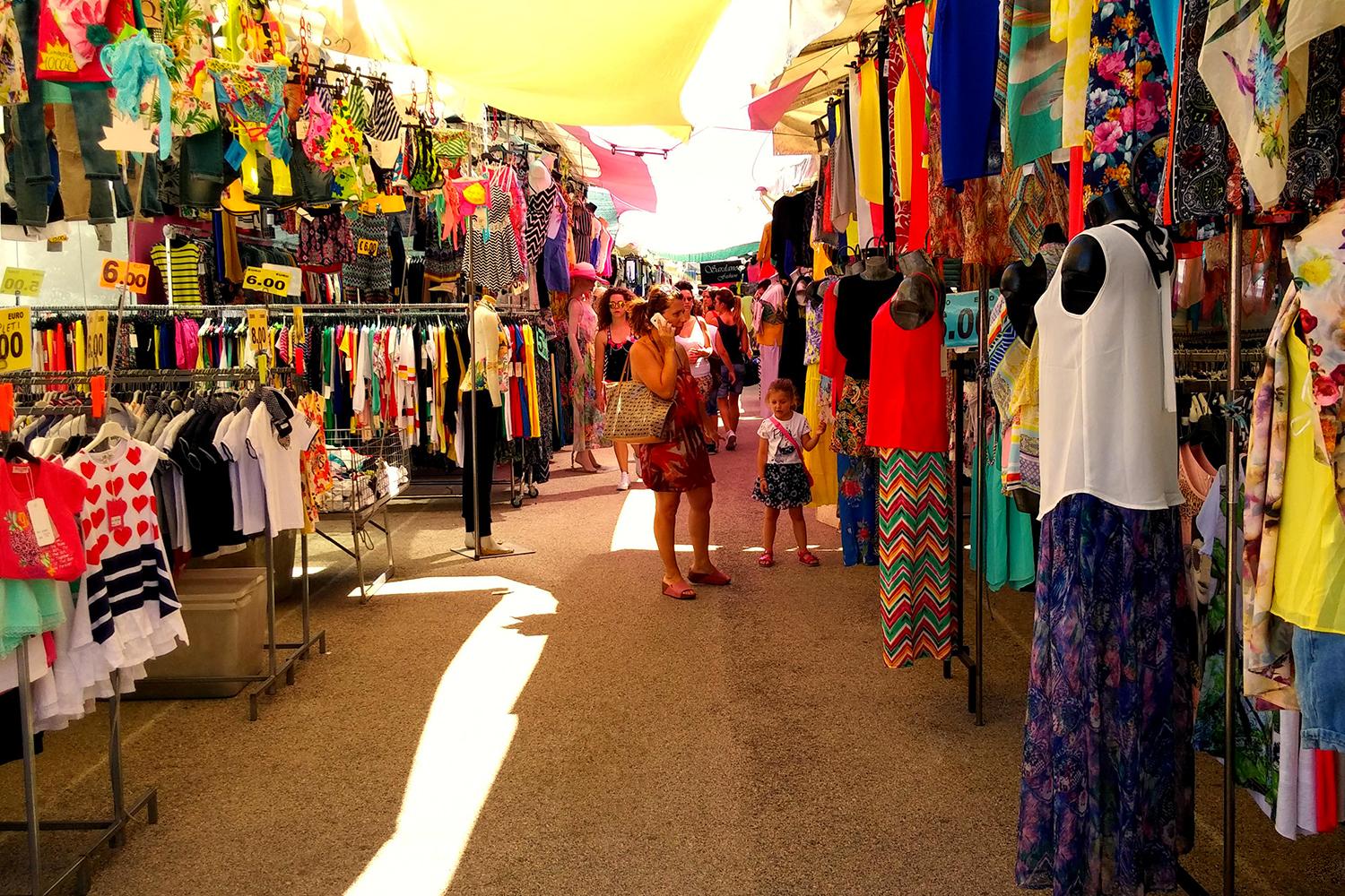Mercato settimanale
