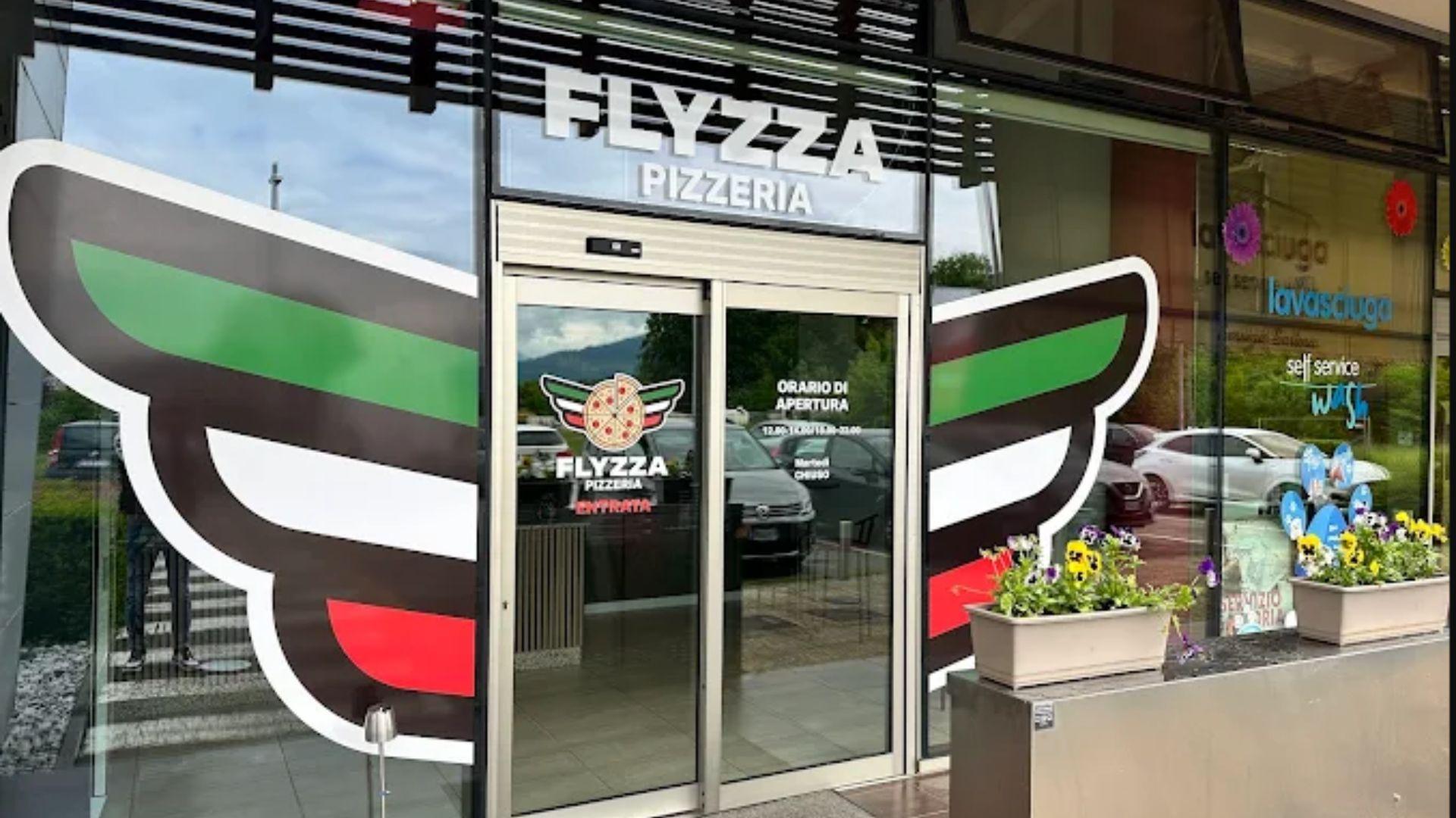 Flyzza - 2