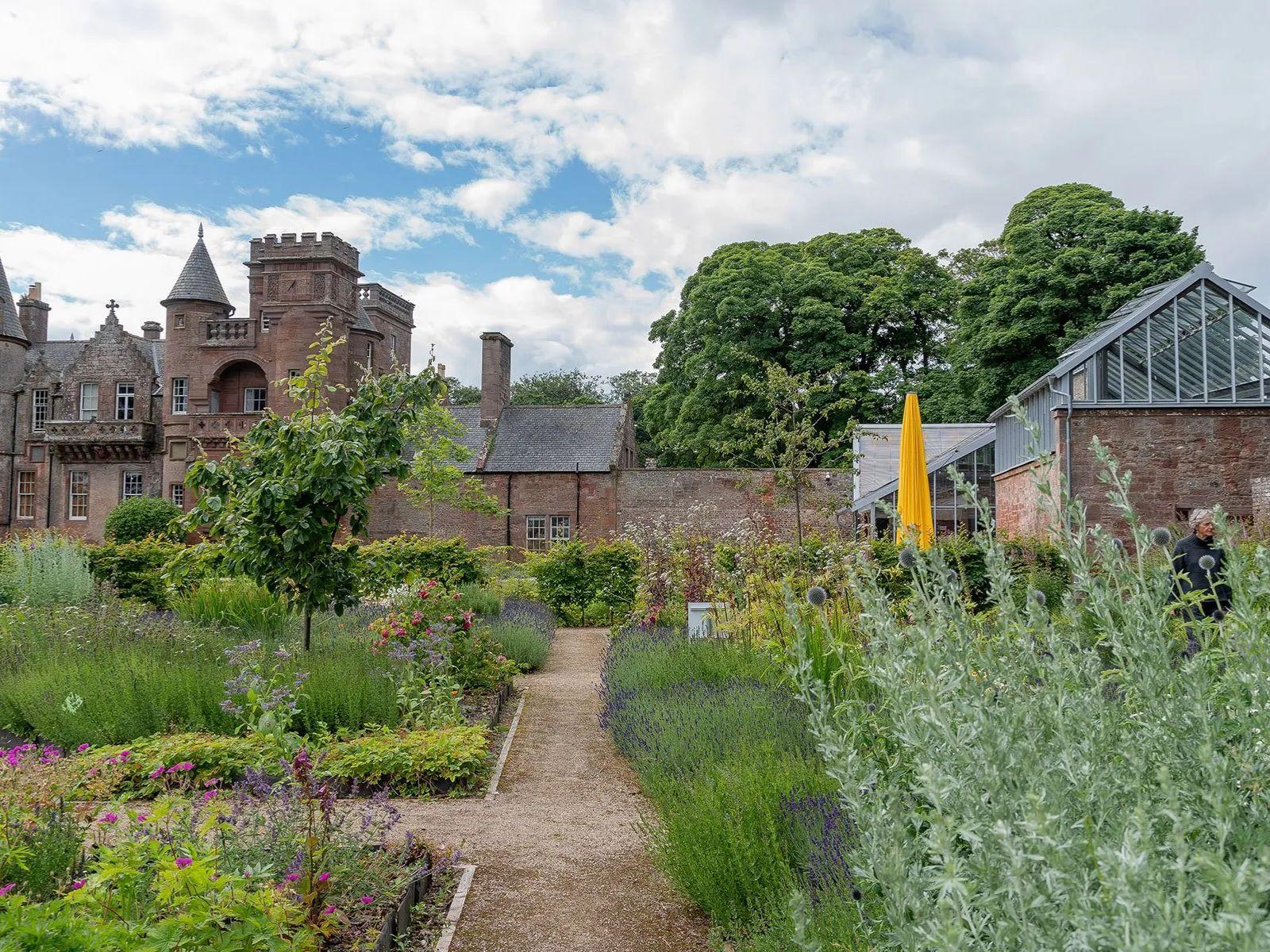 Hospitalfield. Un luogo per l’arte e le idee nel paesaggio scozzese