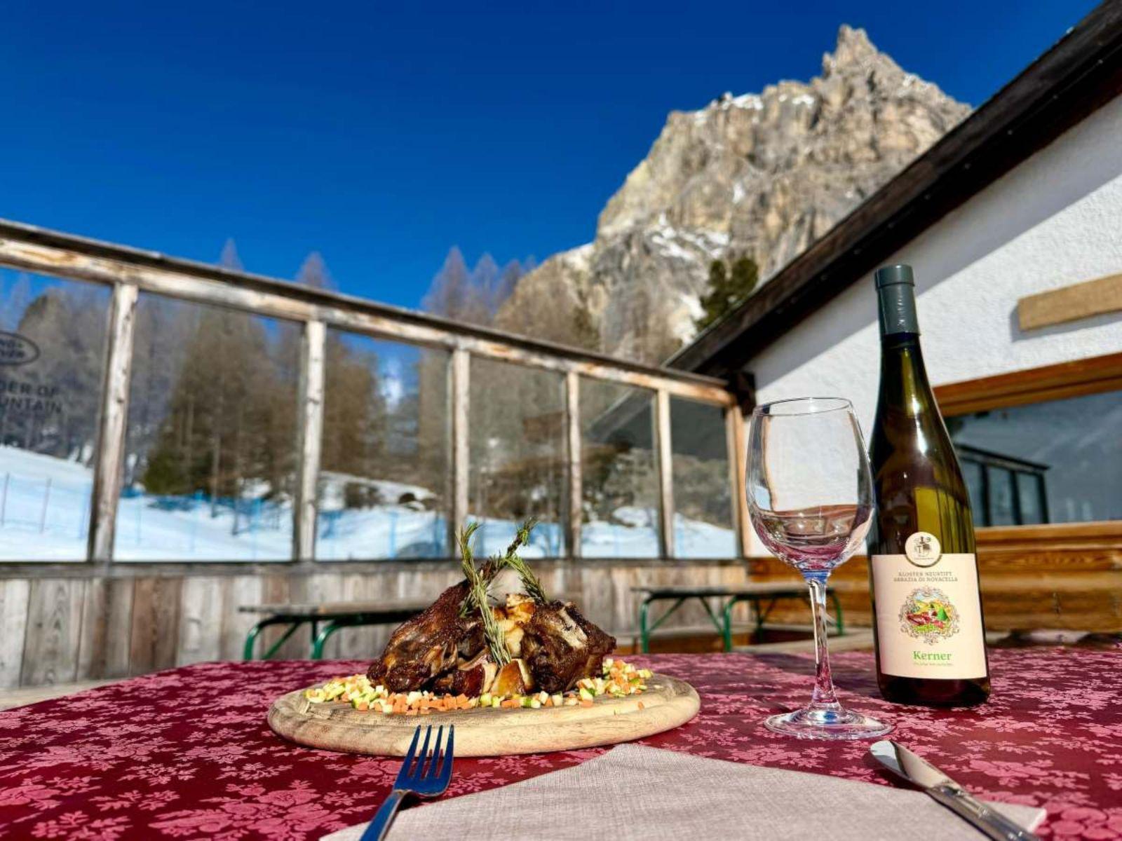 Pasqua sugli sci: gusto e panorami d’alta quota