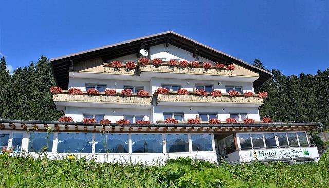 AI TRE PINI - 2