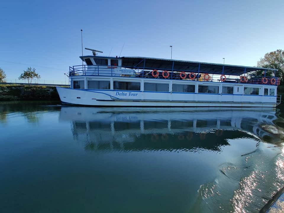 Delta Tour