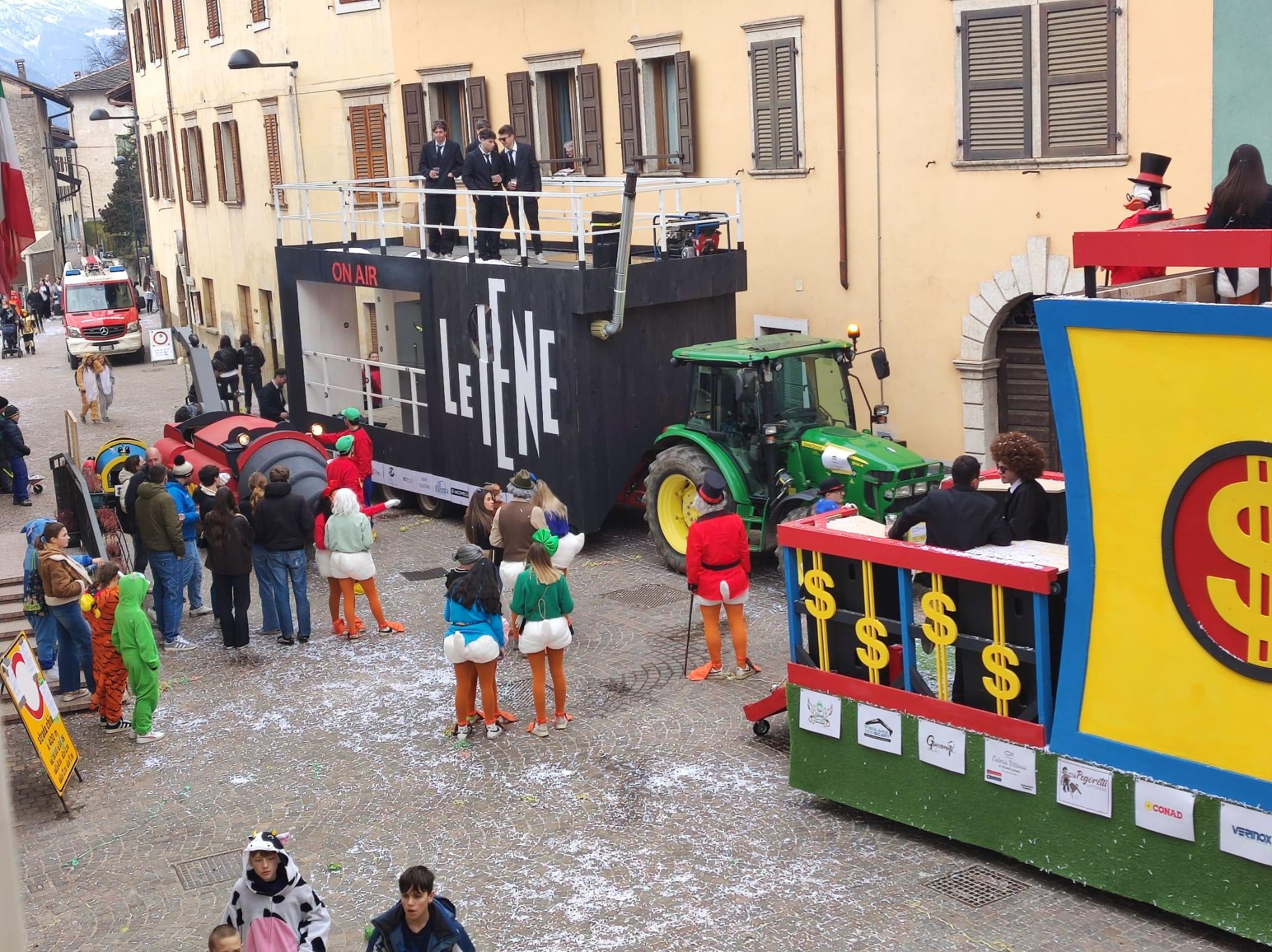 Sfilata dei Carri Mascherati in Vigolana