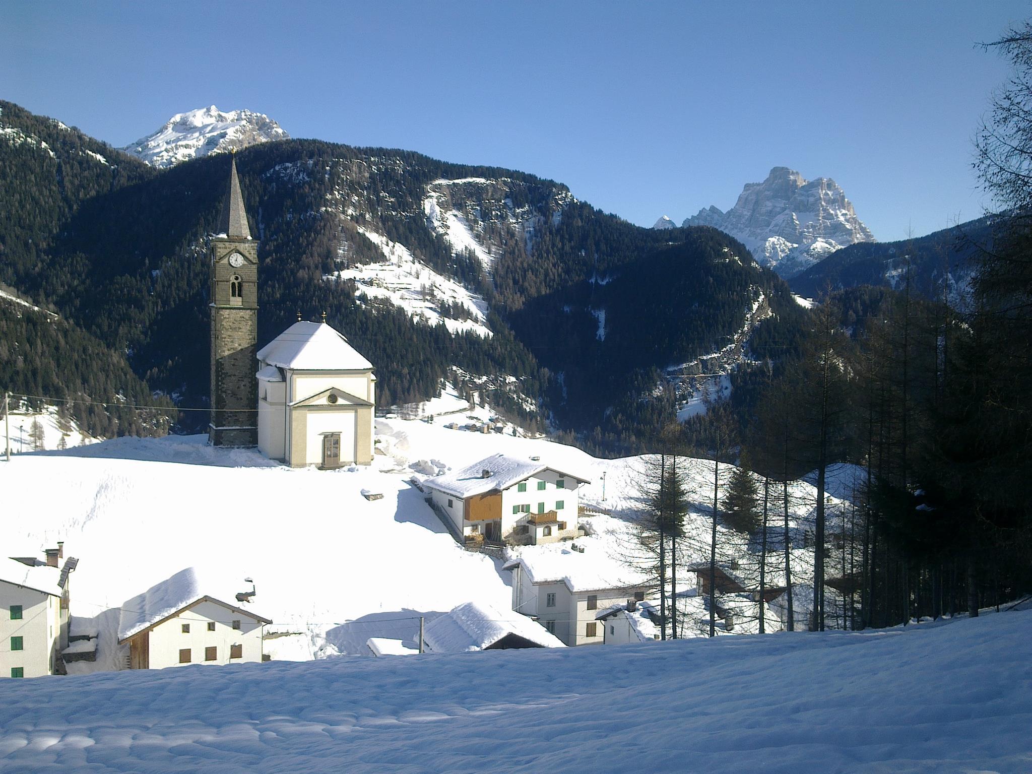 Chiesa parrocchiale di San Gottardo - Laste - 3
