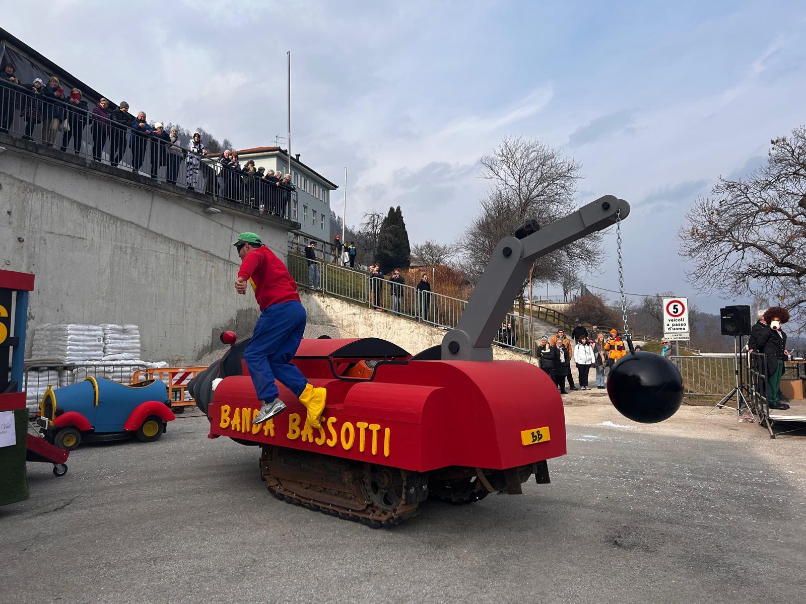 Sfilata dei Carri Mascherati in Vigolana