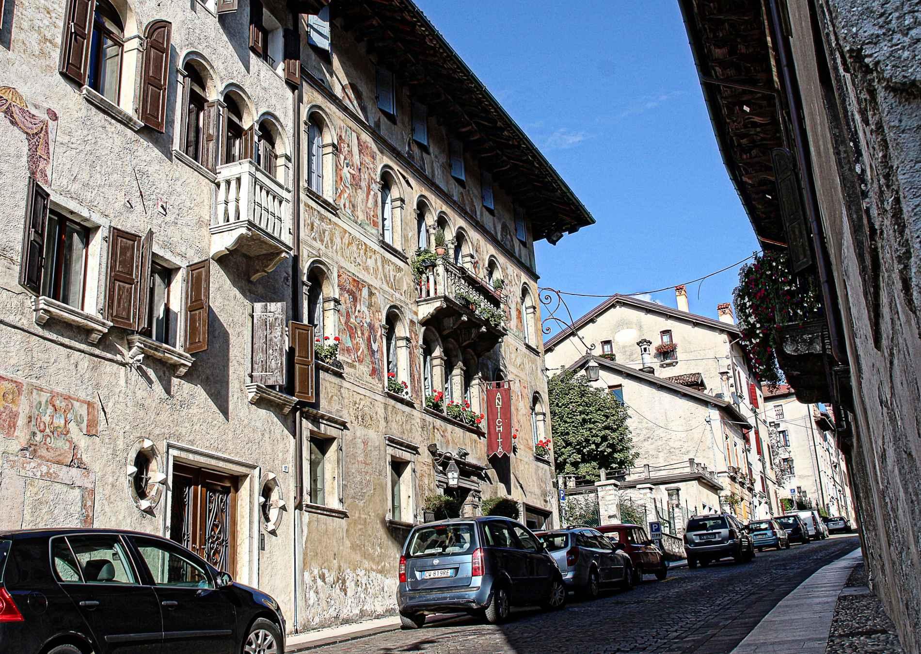 PALAZZO ALDOVINI-MEZZANOTTE