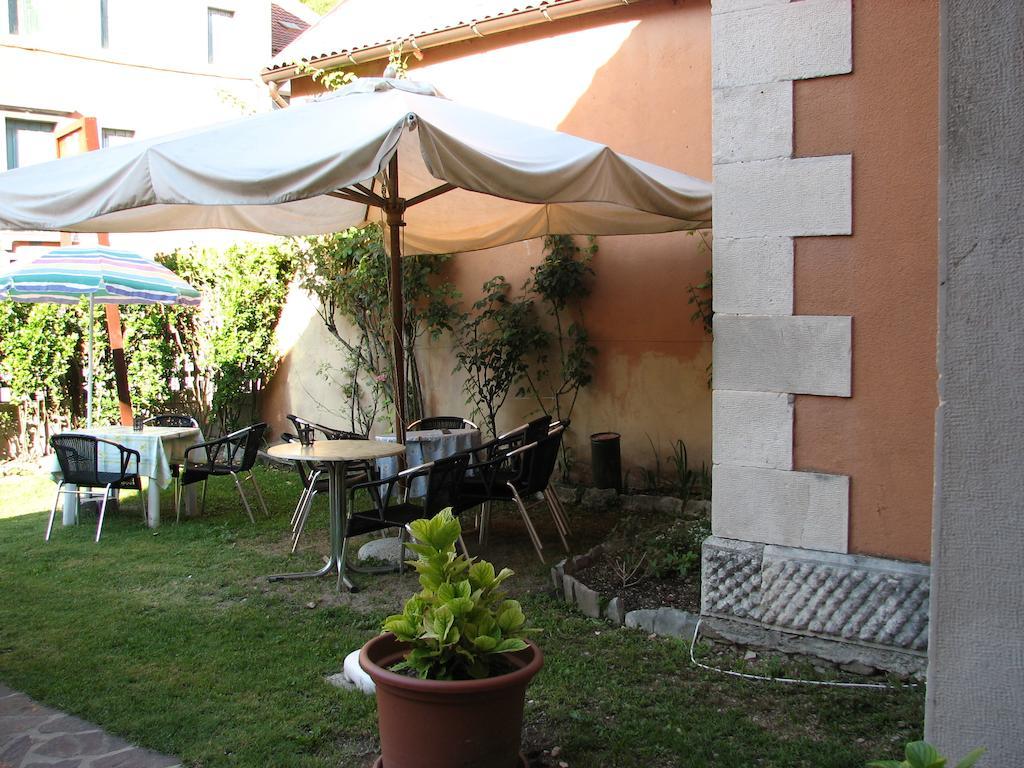 B&B VILLA AL LAGO - 2