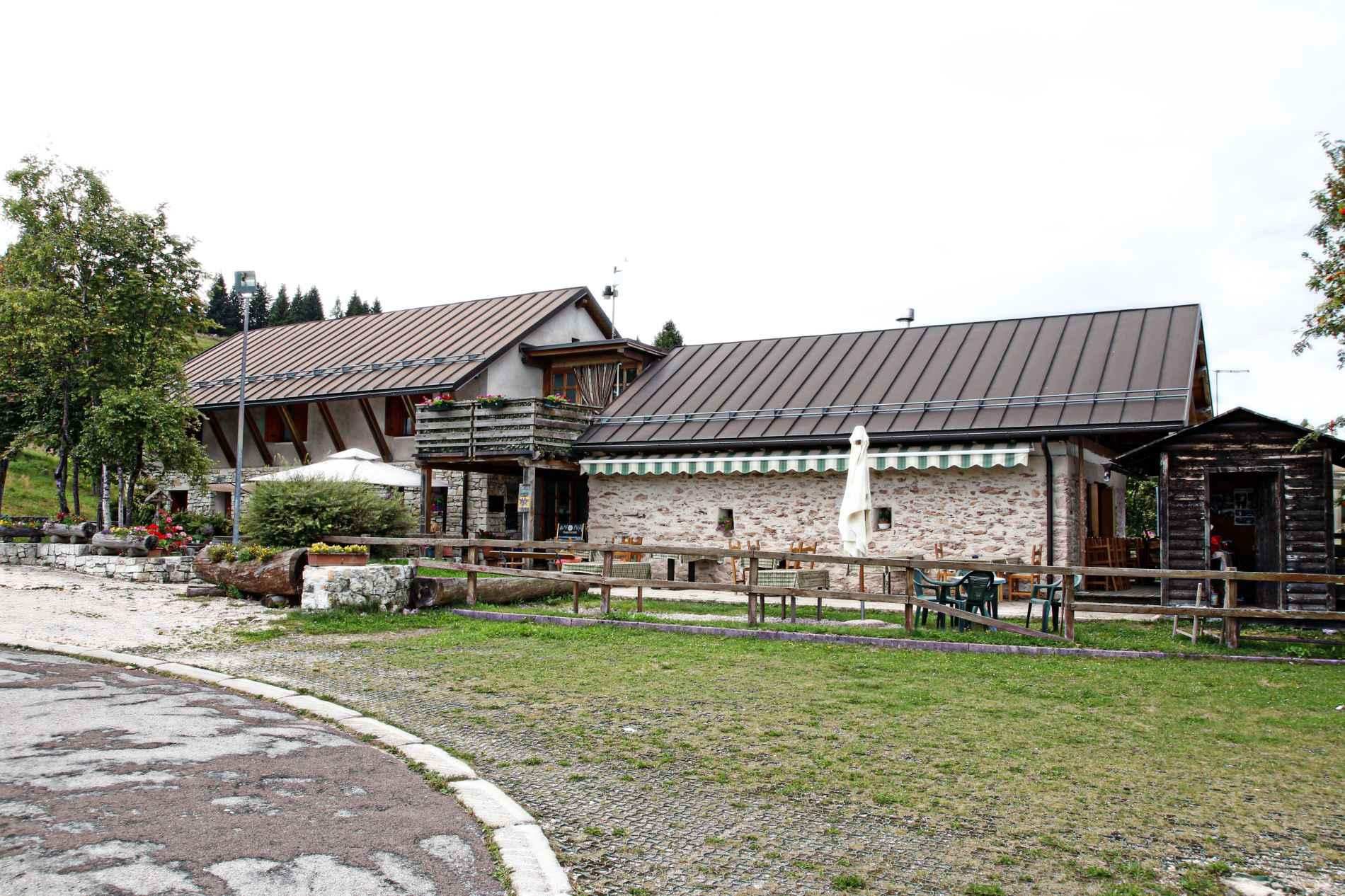 CASERA DEI BOSCHI