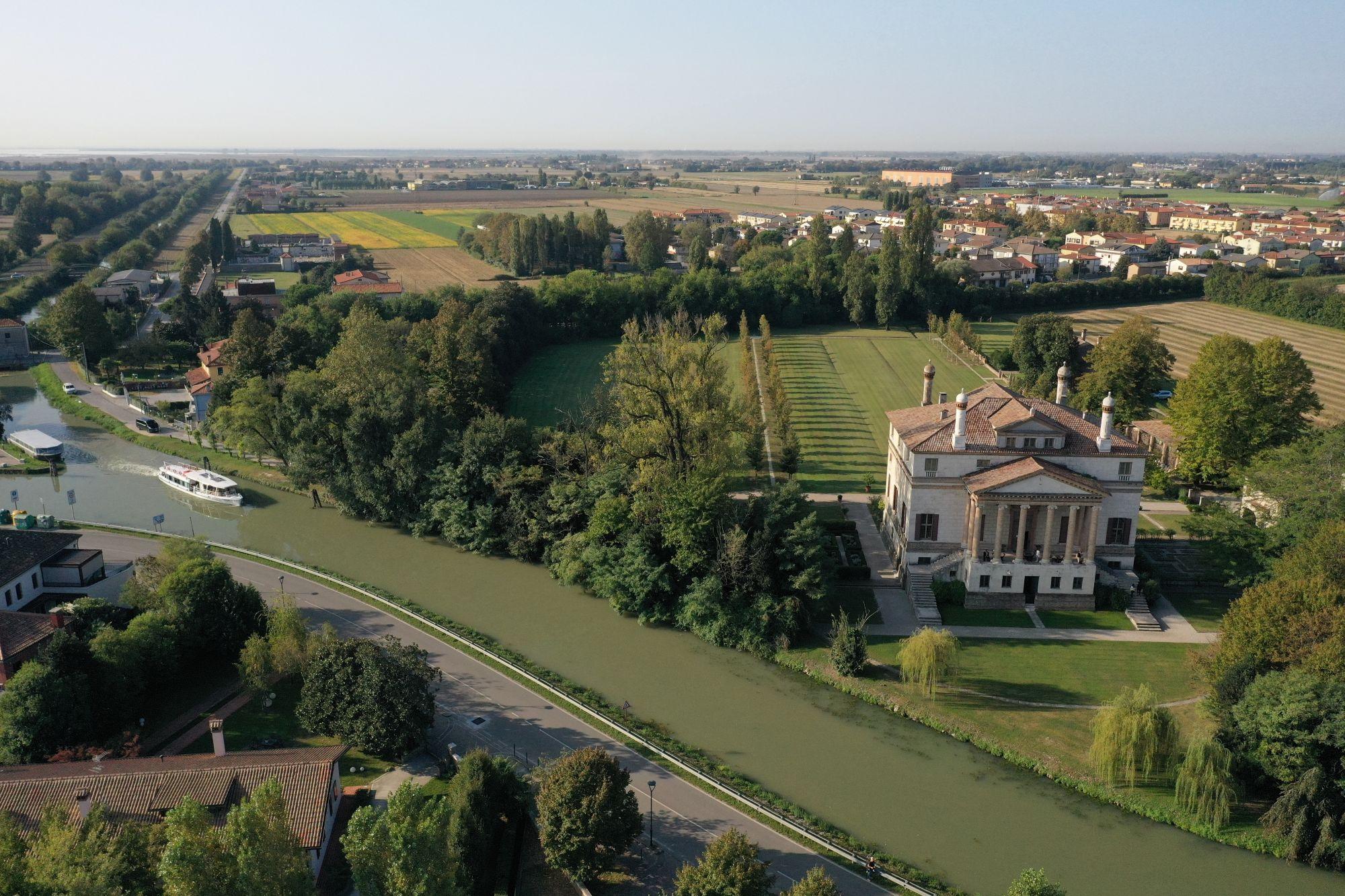 Villa Foscari detta “La Malcontenta”