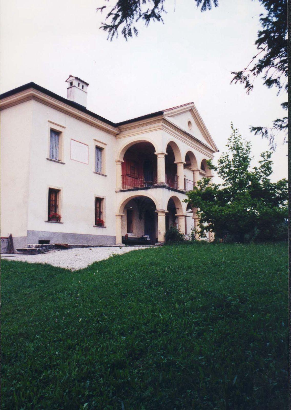 Annesso rustico di Villa Buzzati ora Ferrante