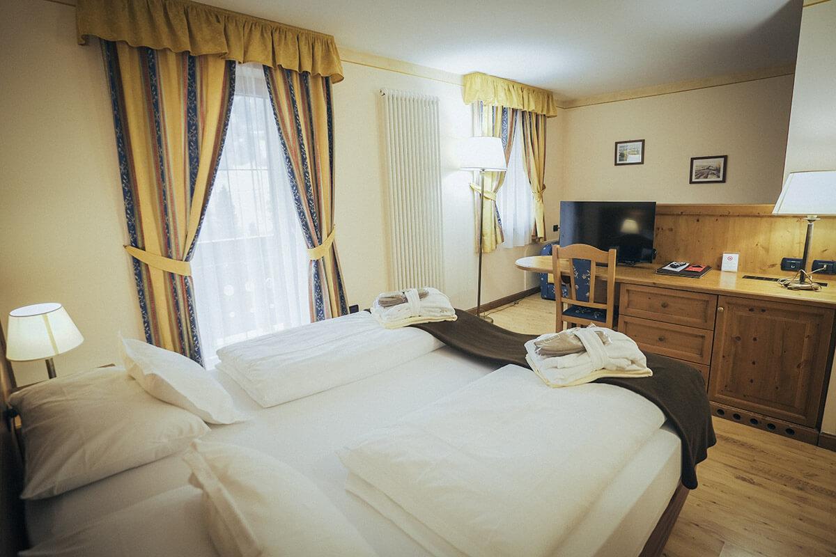 Double room with extra bed