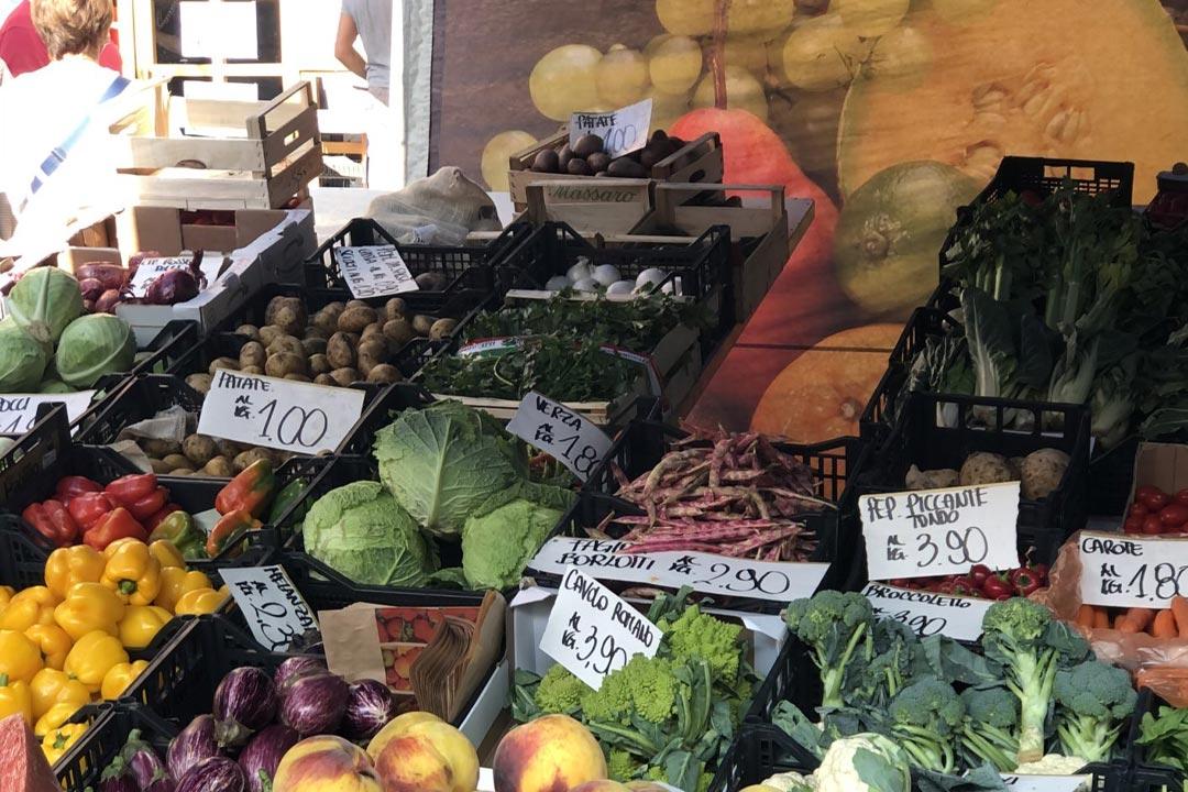 Mercato settimanale Sommacampagna