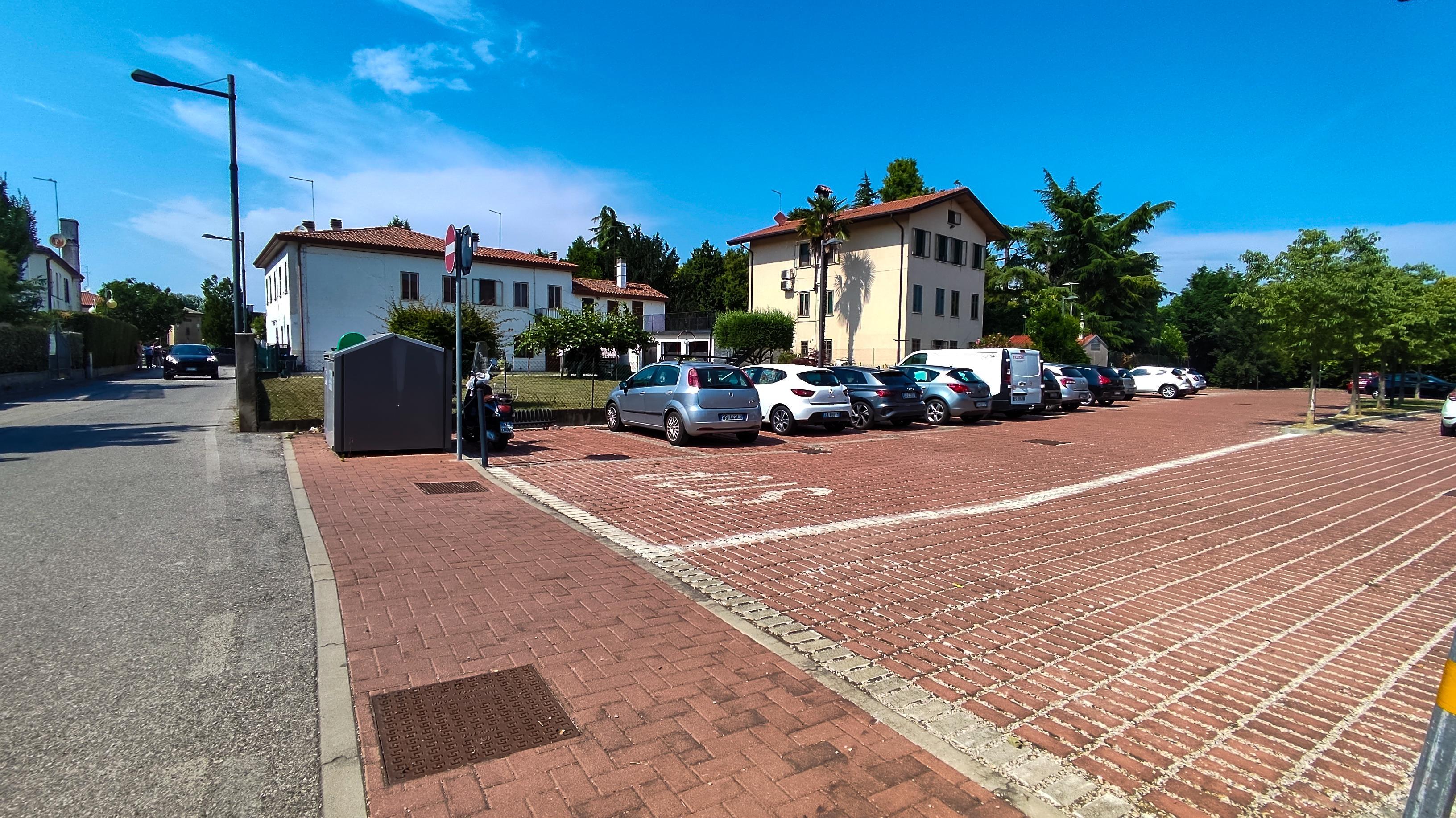 Parcheggio Via Caleselle di San Pietro