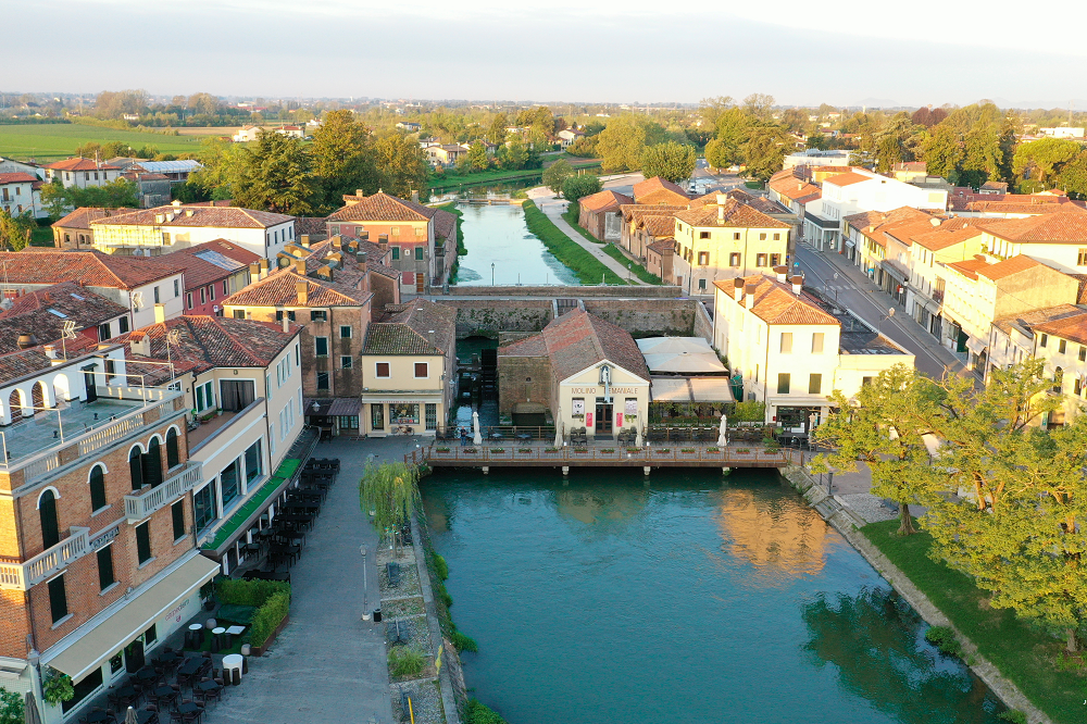 Passeggiata in motonave da Dolo a Stra