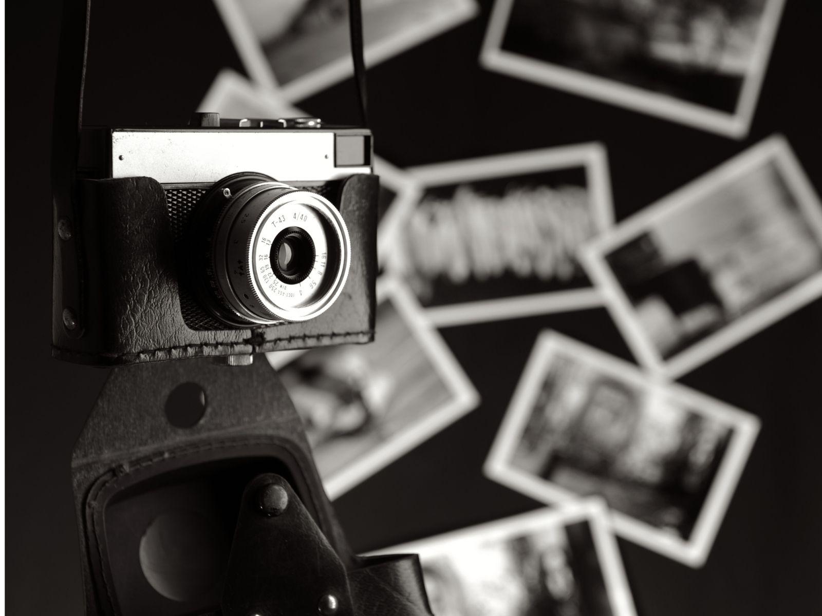 Istanti e-motivi e distorsioni