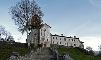 SANTUARIO SANTI VITTORE E CORONA