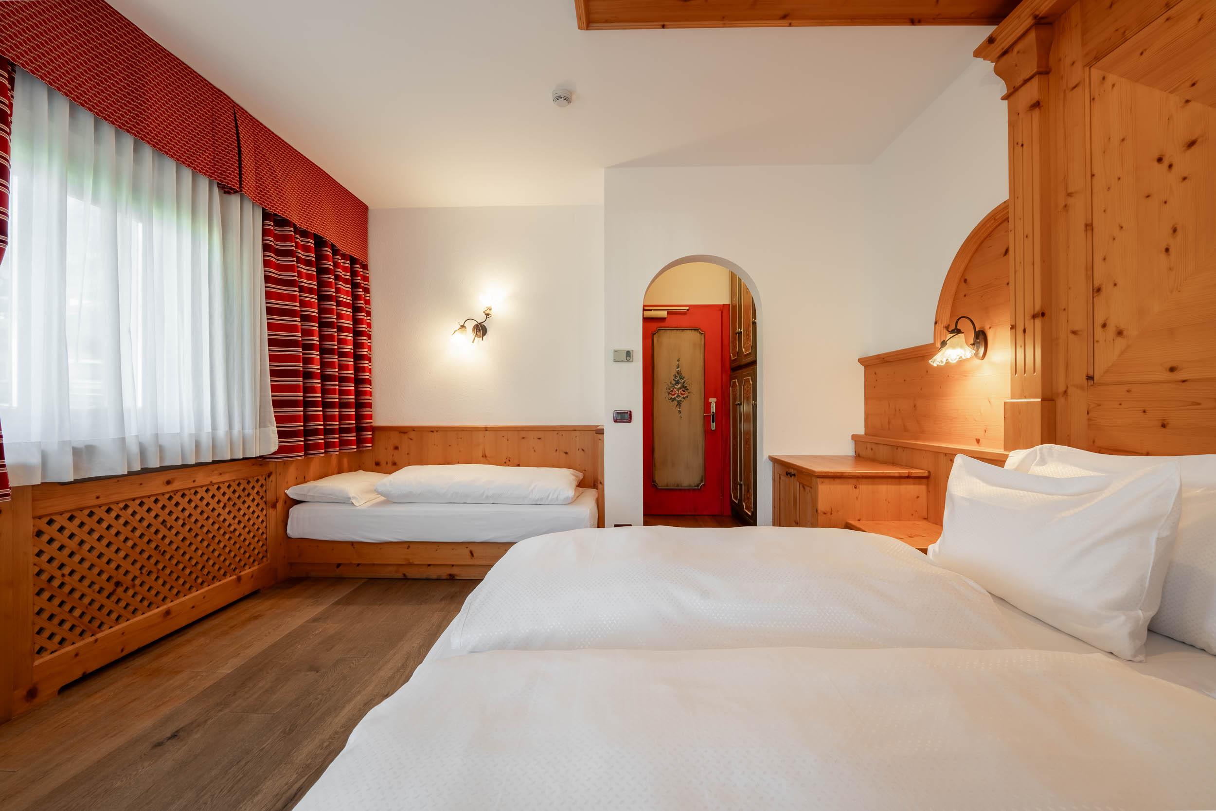 Triple room