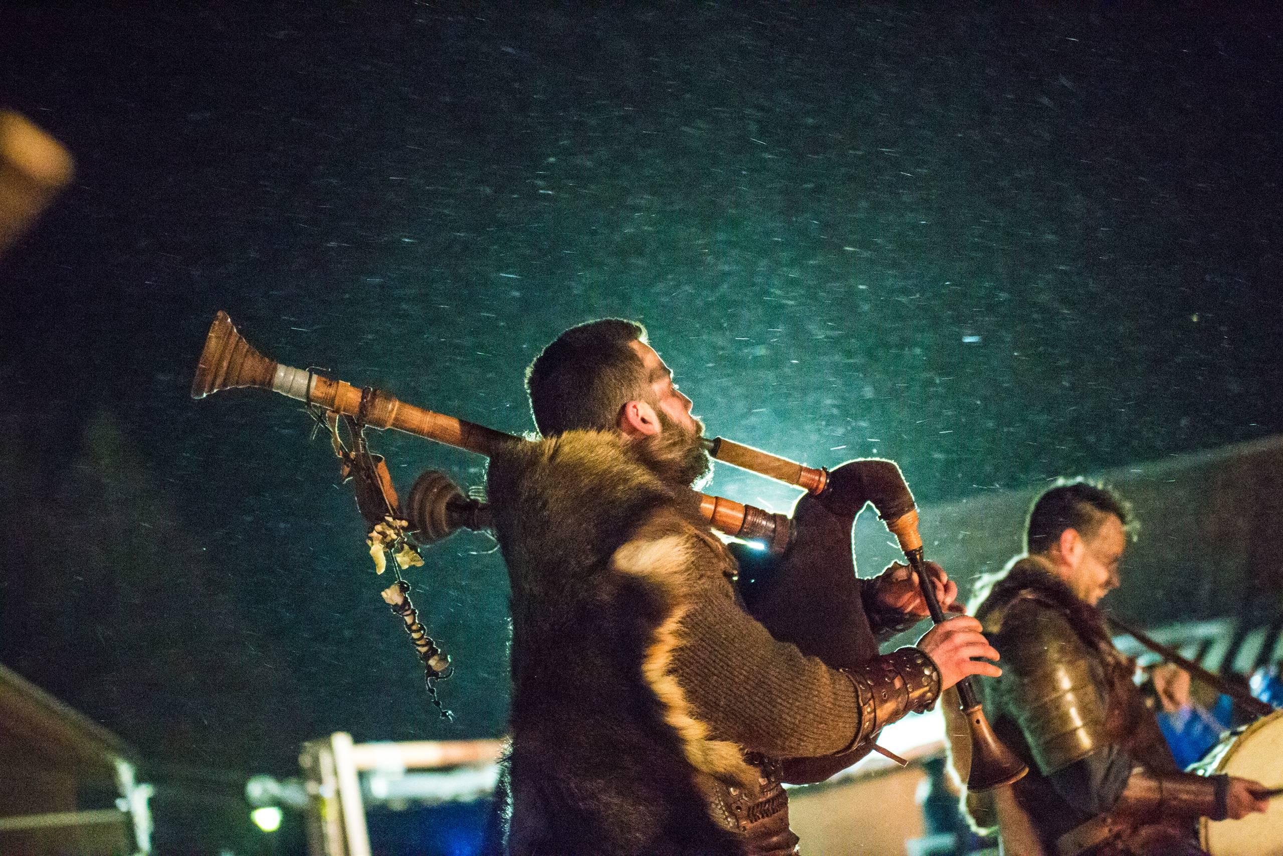 Grande Fiaccolata dello Sci Storico & Laser Lights Show