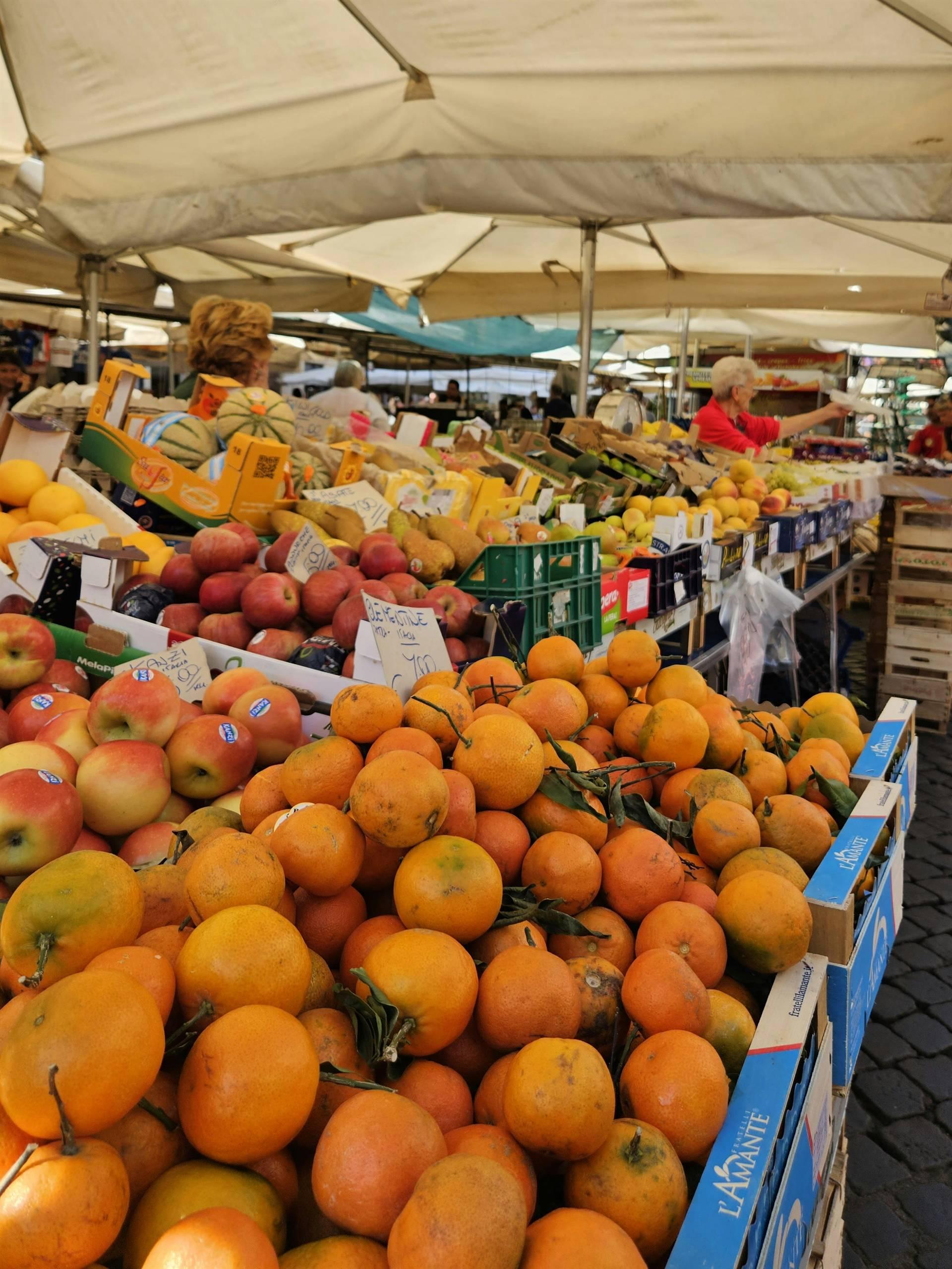 Mercato settimanale