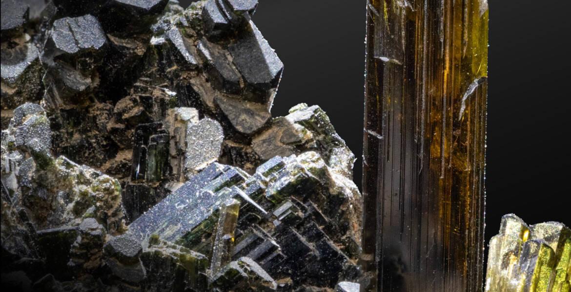 Mostra: Minerali e altre storie