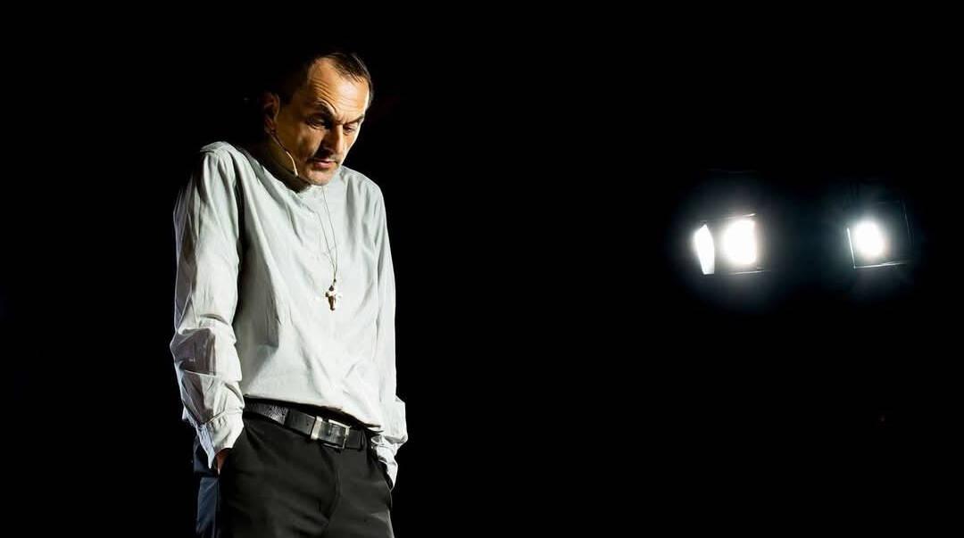 L'obbedienza non è una virtù