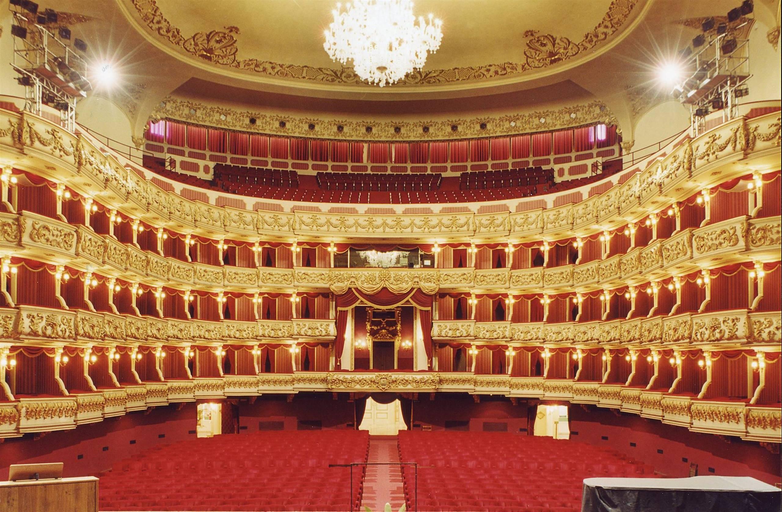 Stagione d'Opera e Balletto al Teatro Filarmonico