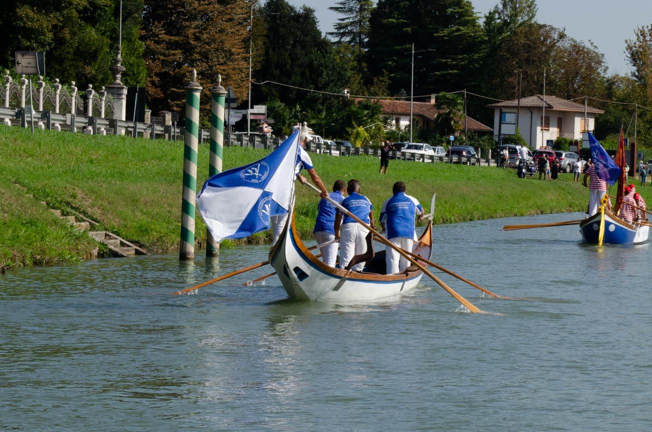 Lezione di Voga alla Veneta