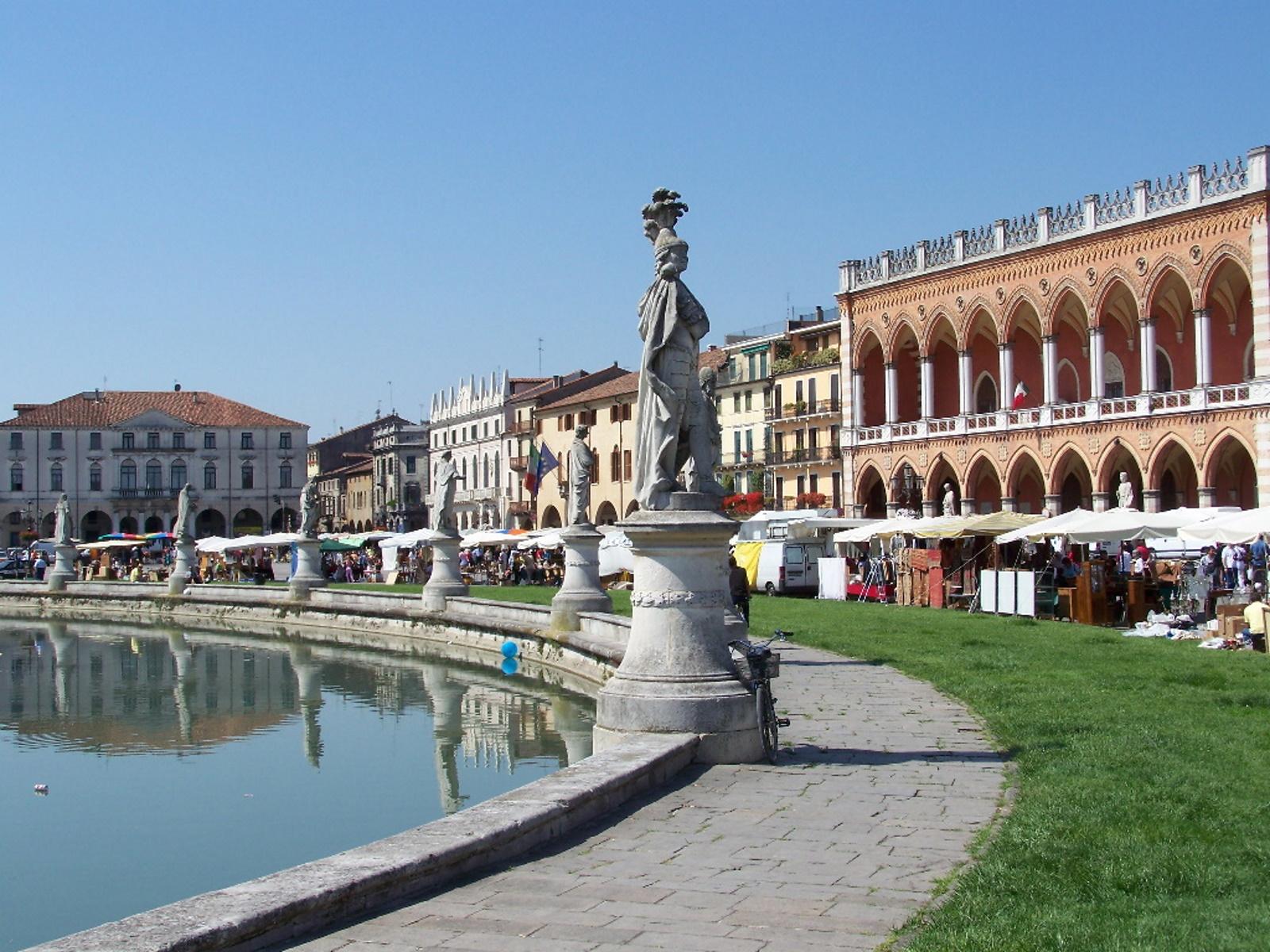 Mercato di Prato della Valle