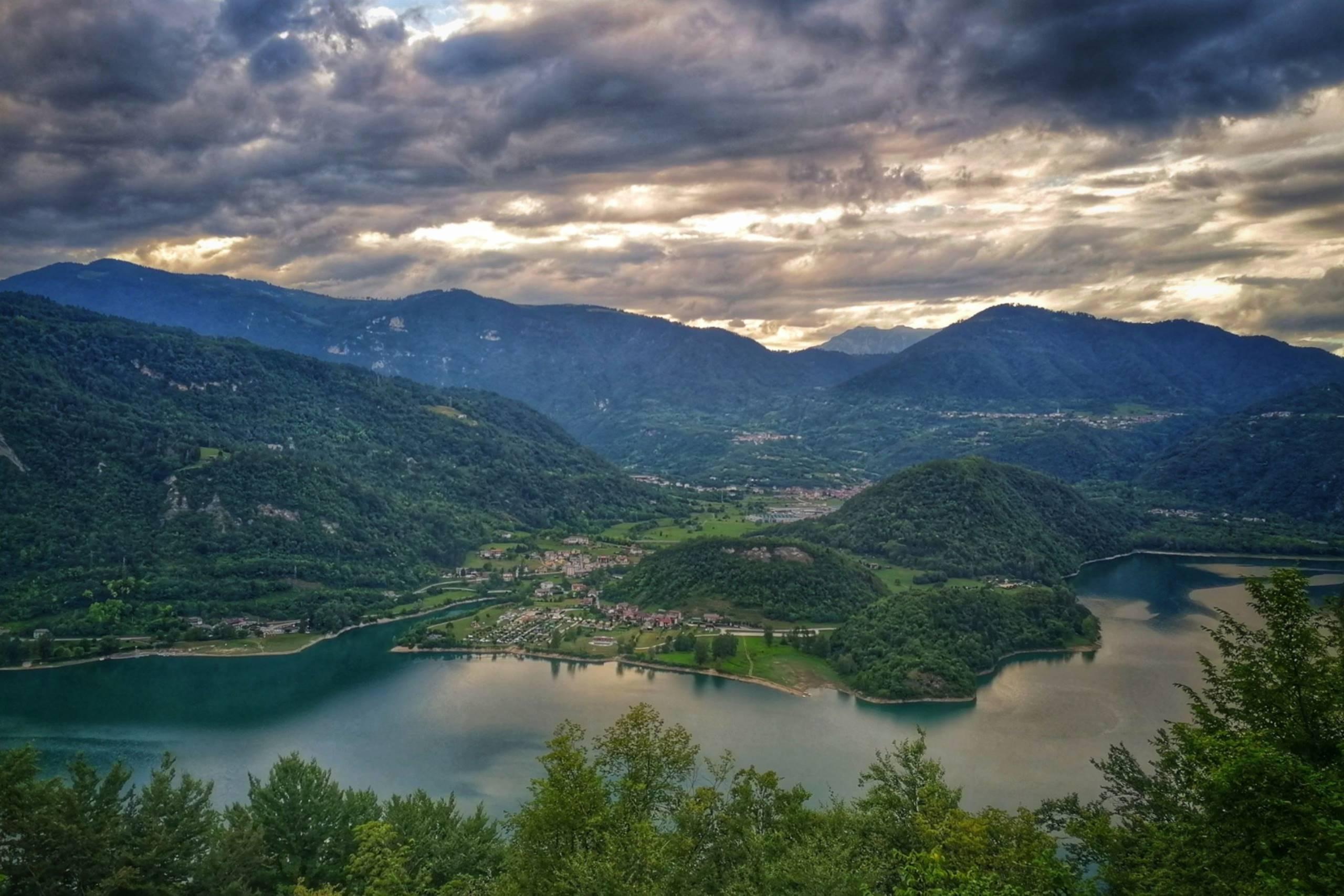 Pescare nel Lago di Corlo e nel torrente Cismon - BACINO 12 - 2