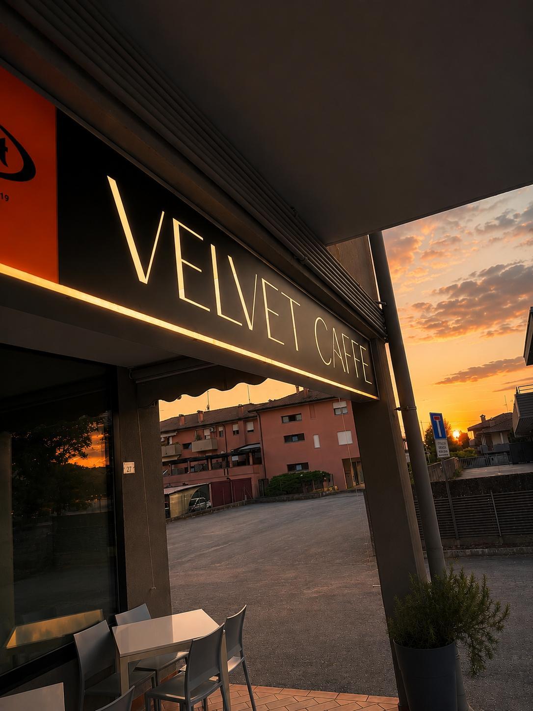 VELVET CAFFE’