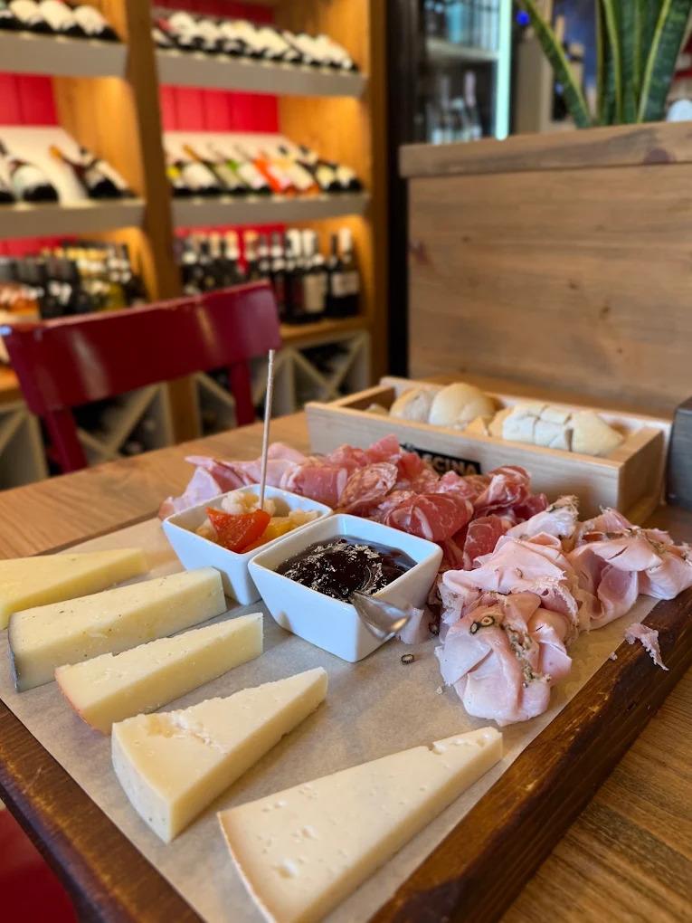 LA CASCINA