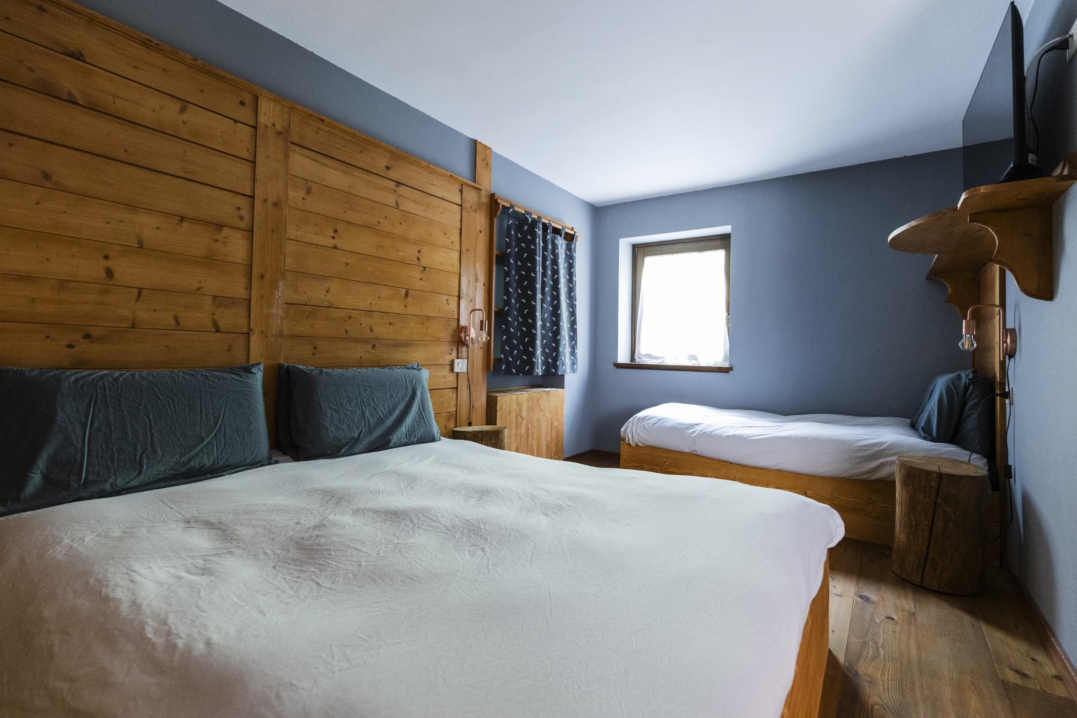 Triple room