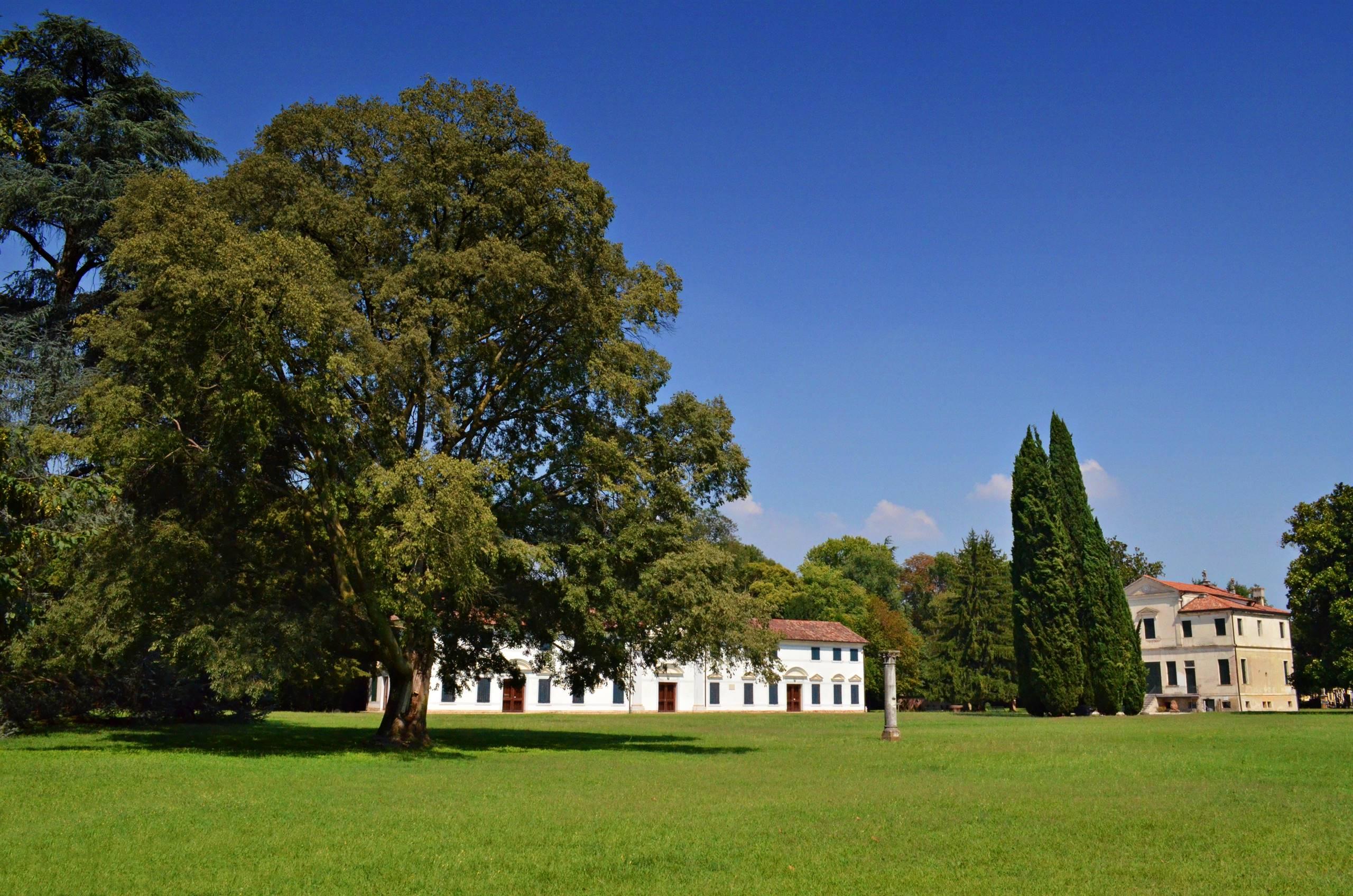 Villa Morosini, Monico detta XXV Aprile