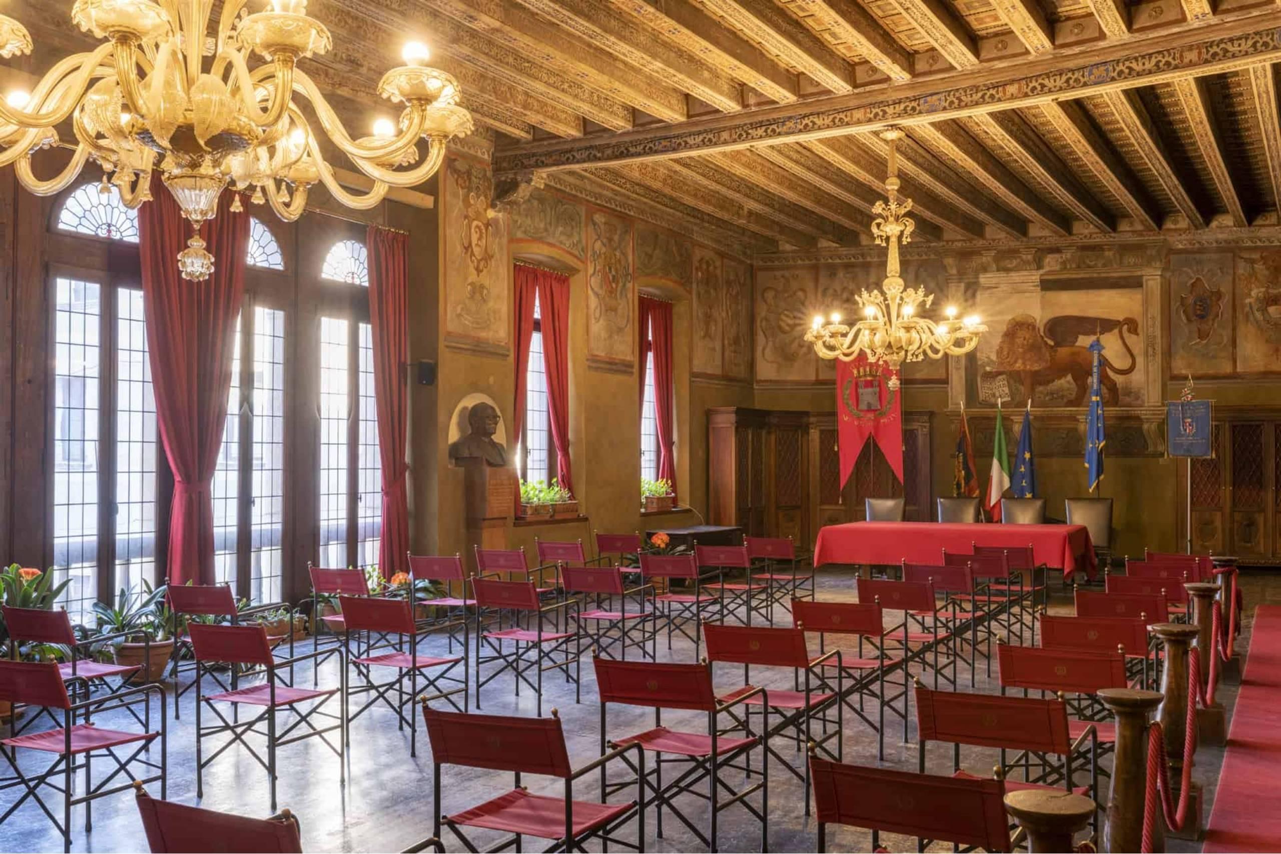 Sala degli Stemmi