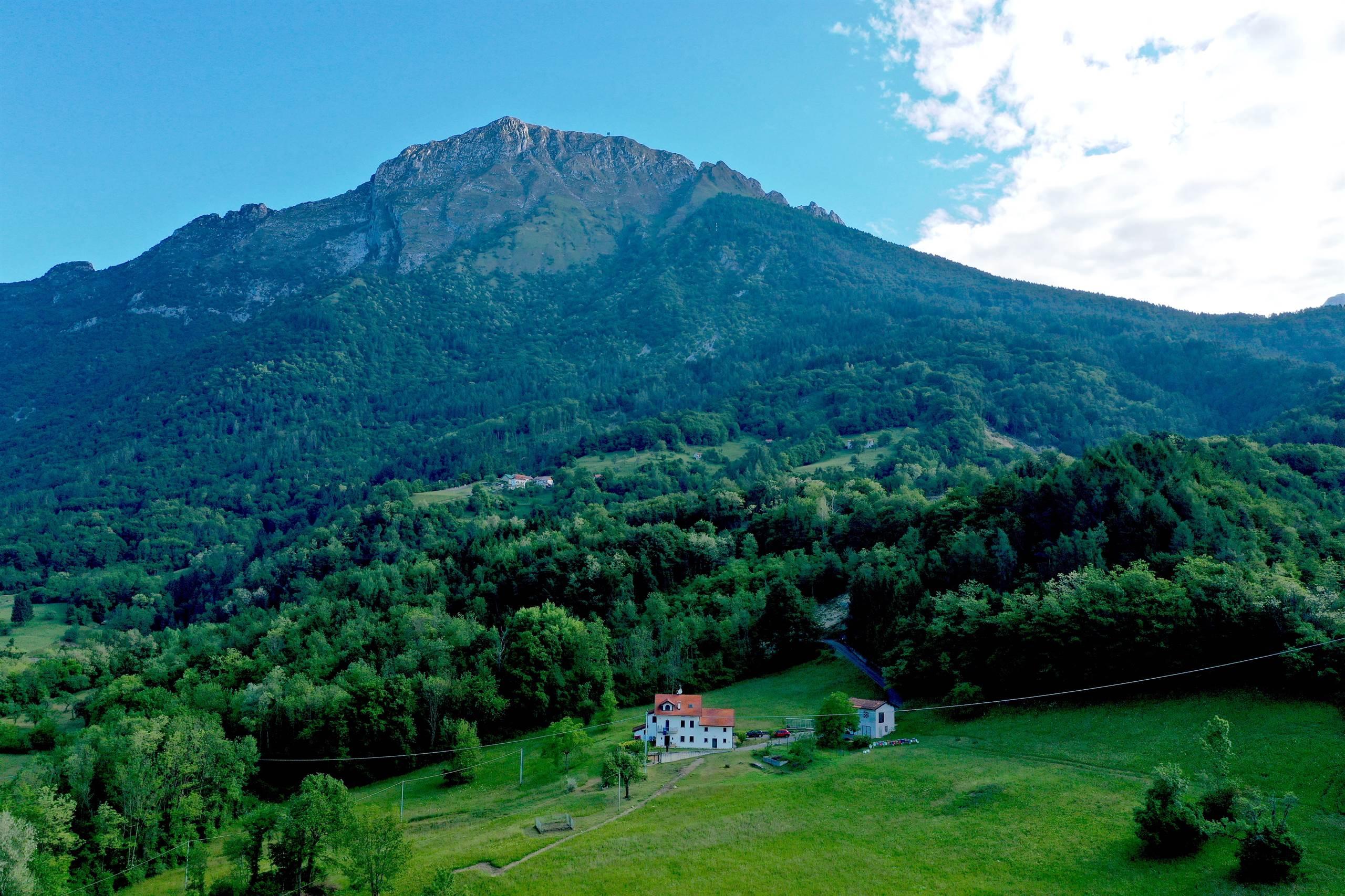 FASTUC B&B - 3
