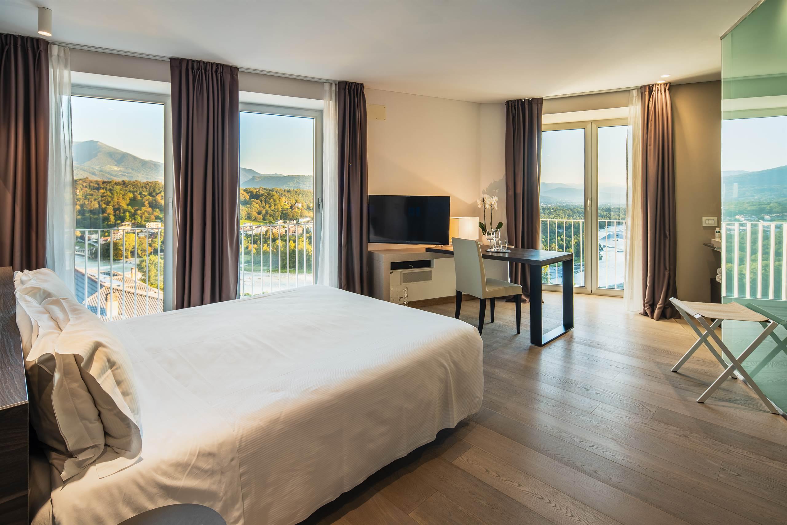HOTEL ASTOR - 2