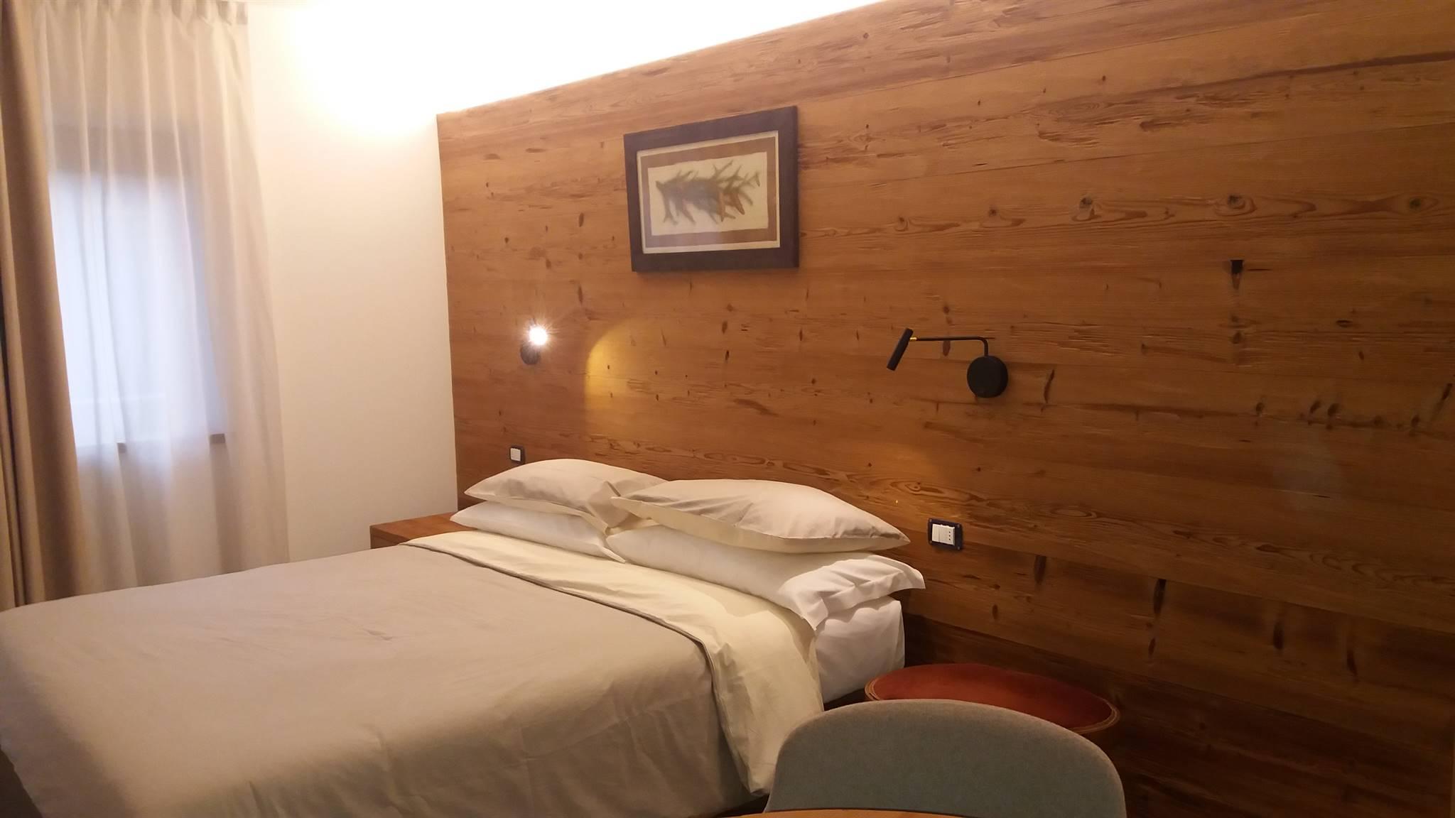 AL CASTEL - 2