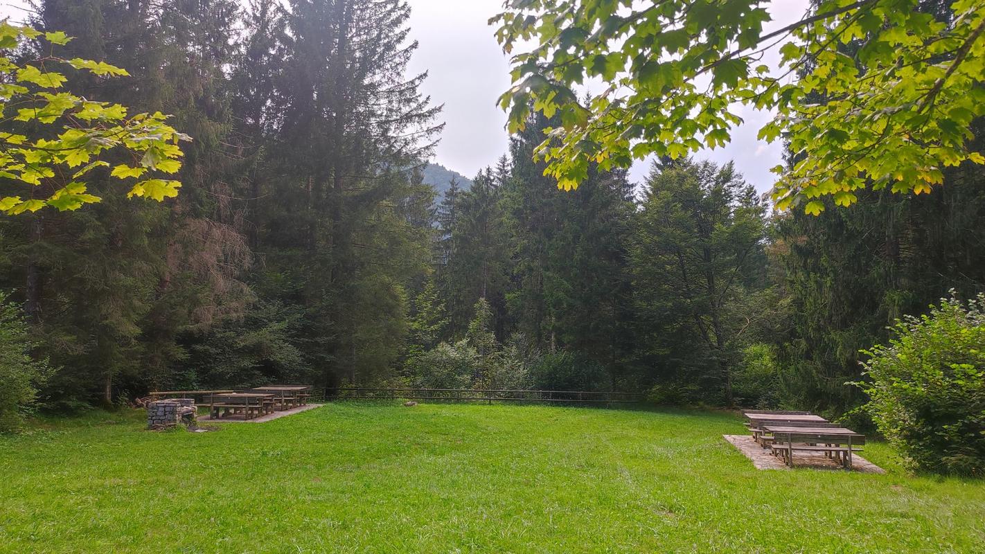 Area picnic Fontana Bordon