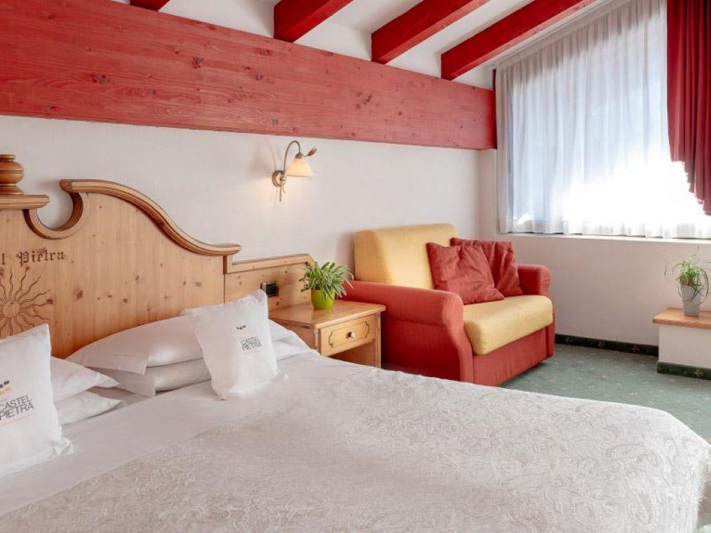 Camera doppia, doccia o vasca, lato montagna
