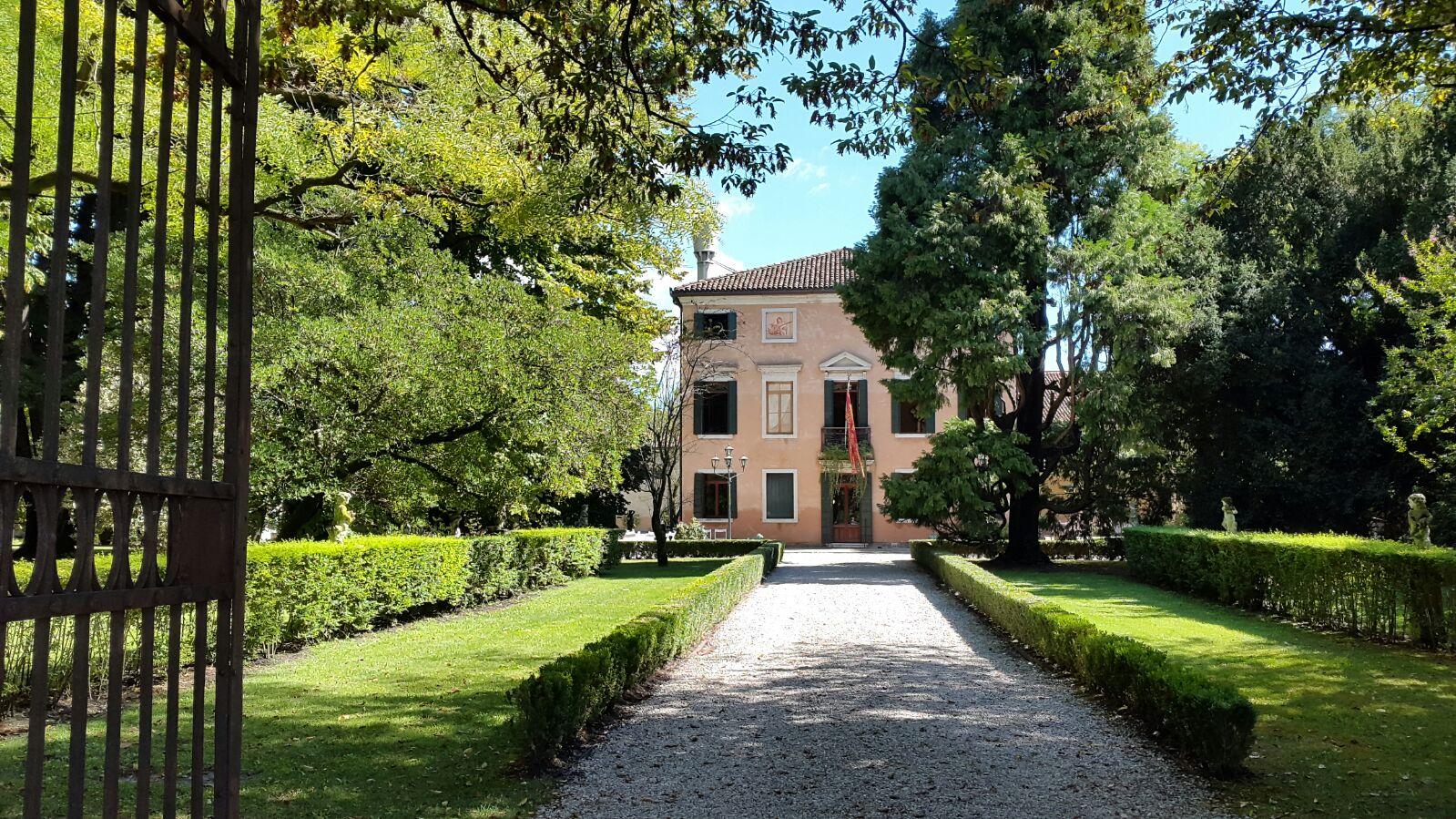 Visita guidata a Villa Valier