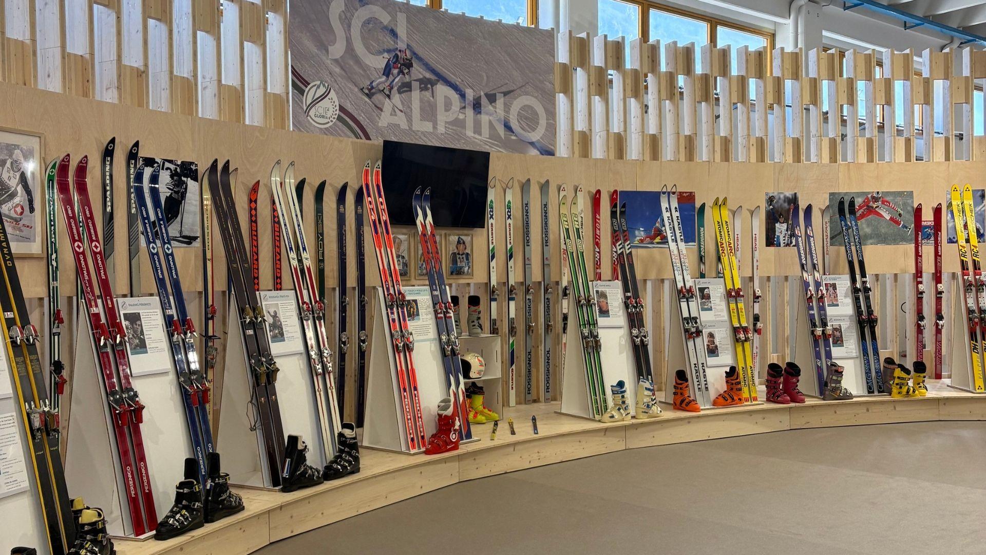 Mostra Internazionale dello Sci e degli Sport Invernali – Scie di Gloria