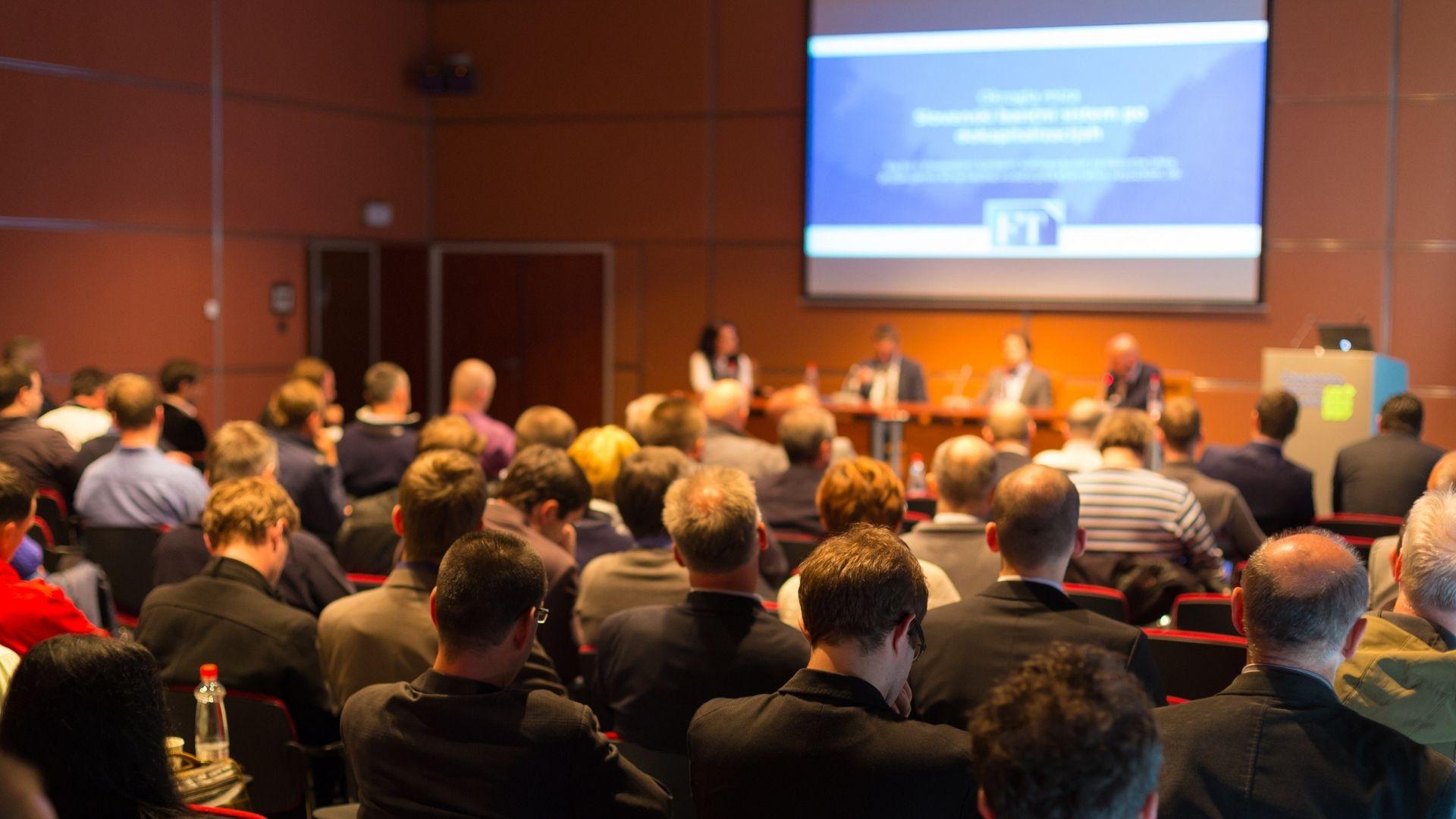 VOLTI E VOCI DAL SILENZIO – Conoscere i sarcomi